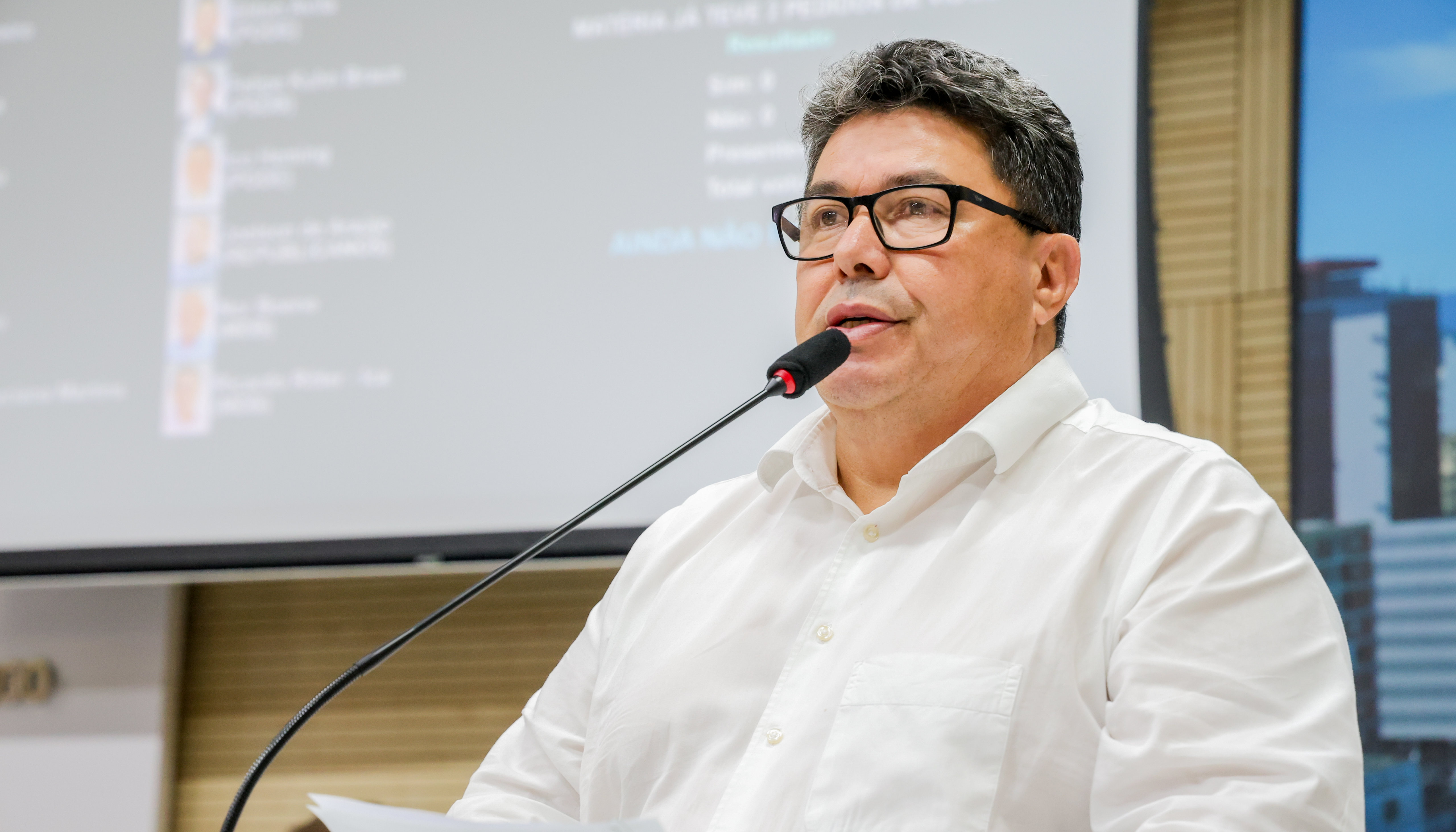 Câmara aprova moção em reconhecimento à União Brasileira das Associações de Musicoterapia