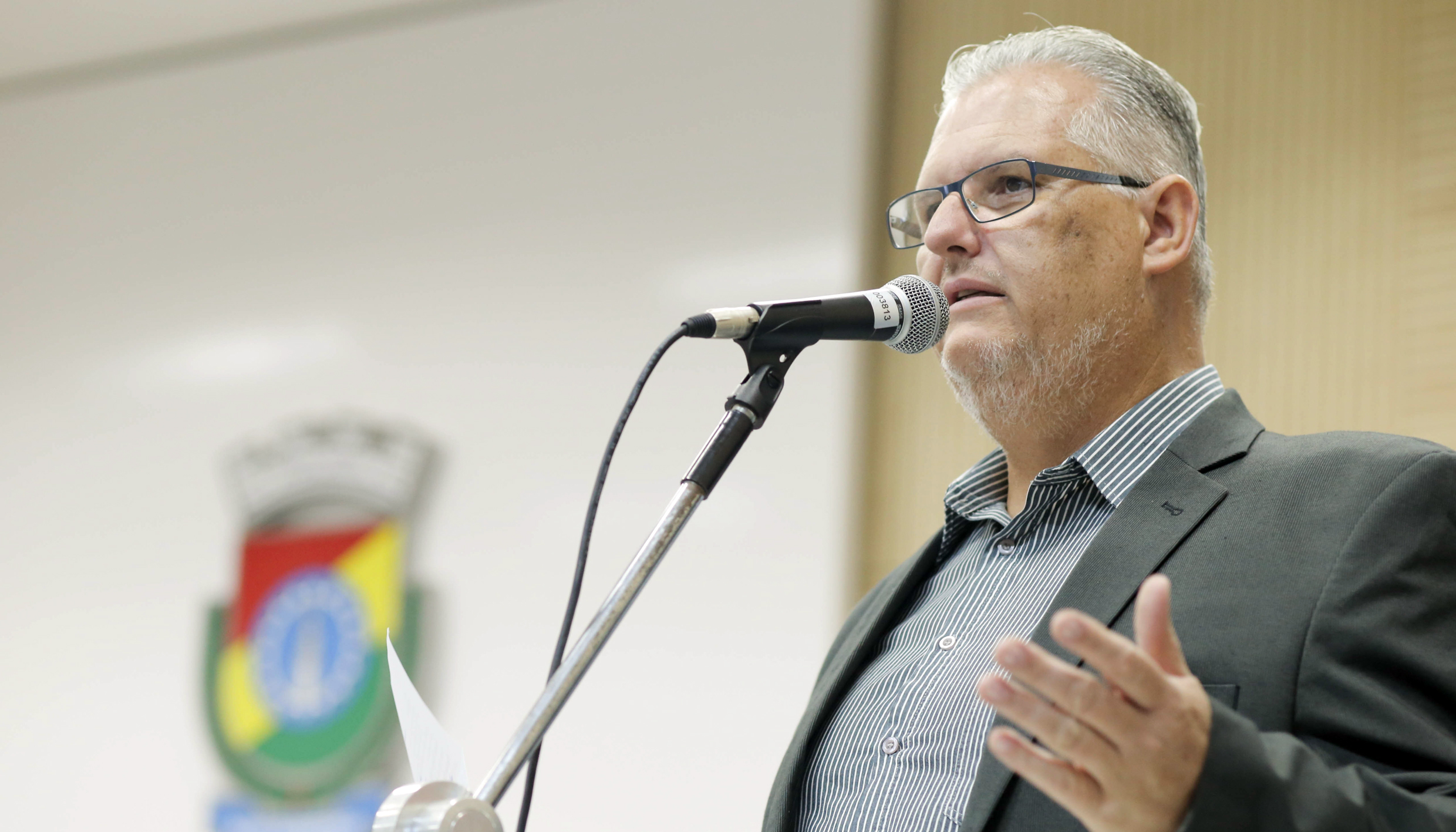 Câmara aprova projeto de instalação de lixeiras seletivas em escolas