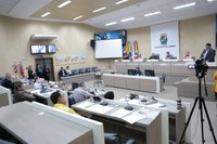 Câmara aprova subvenção e alunos da rede municipal participarão de feira científica em Minas Gerais