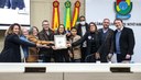 Câmara celebra os 40 anos da Escola Municipal de Arte Carlão em sessão solene