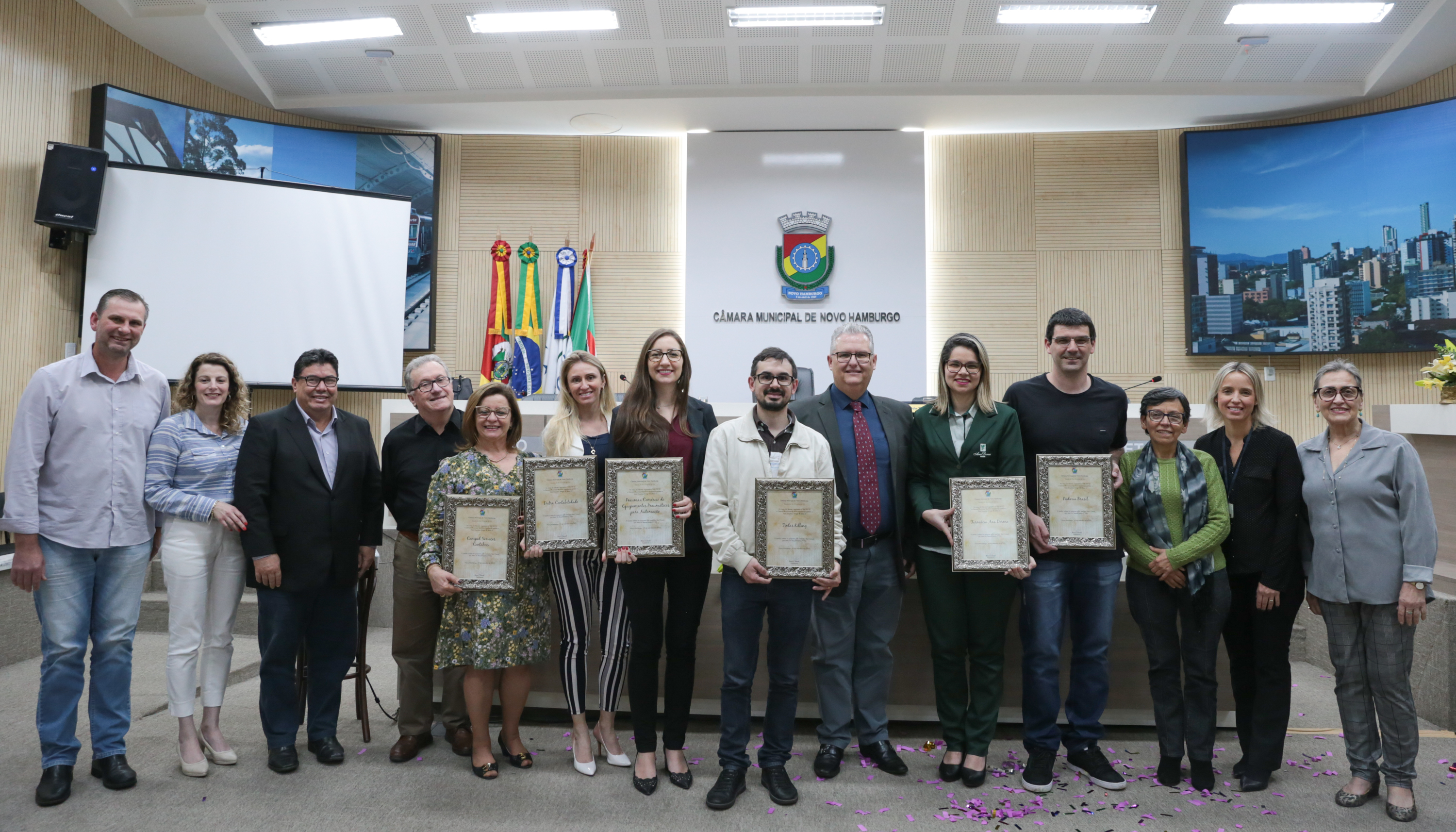 Câmara certifica sete Empresas Amigas do Idoso