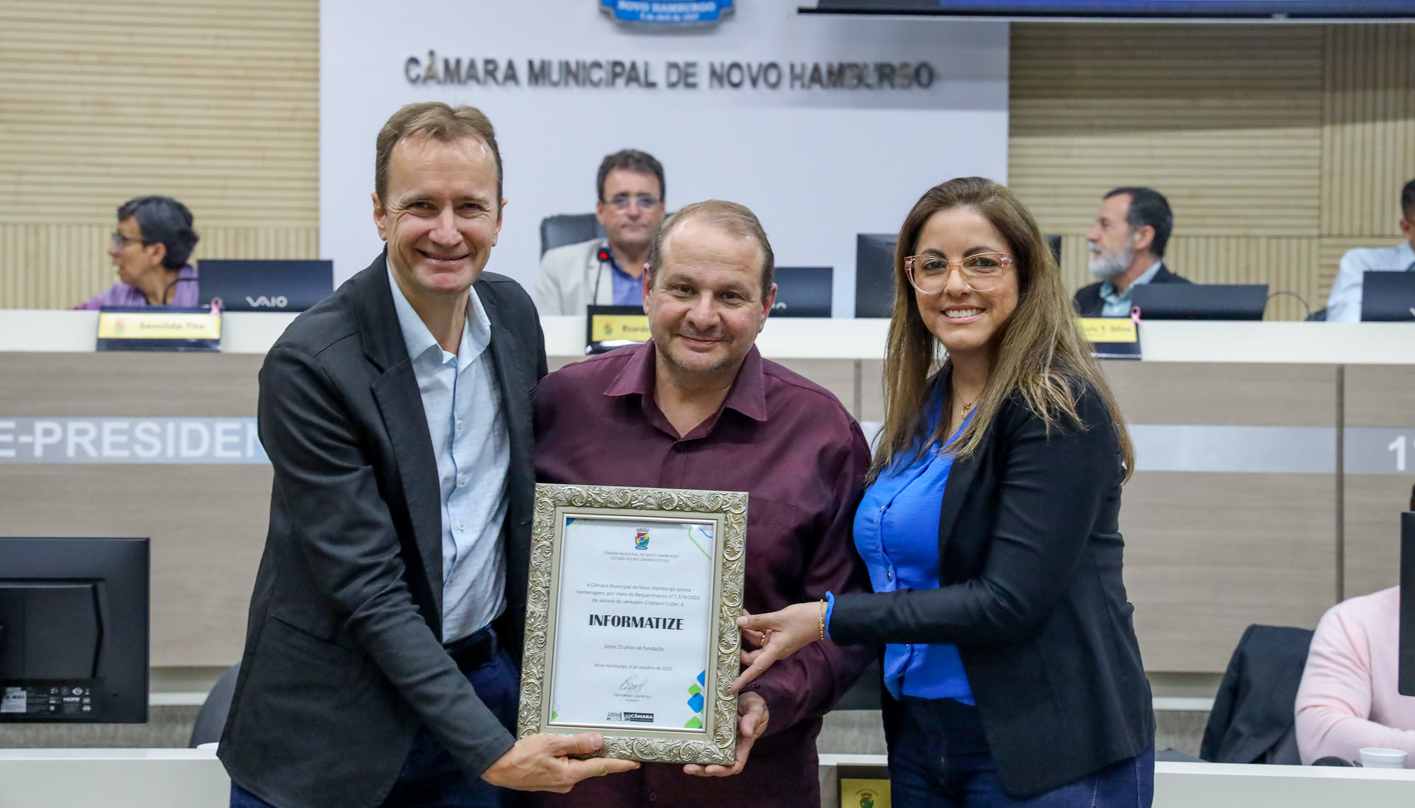 Câmara de Novo Hamburgo celebra os 25 anos da Informatize