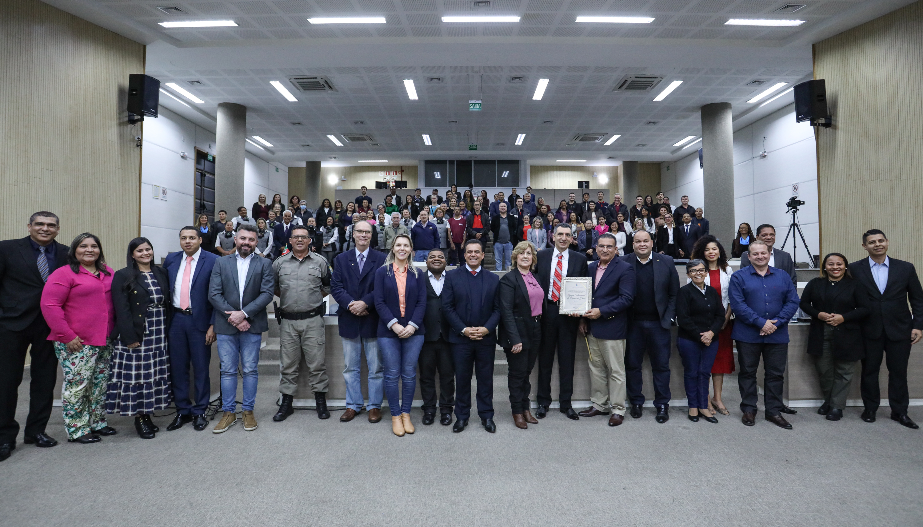 Câmara de Novo Hamburgo celebra os 45 anos da Igreja Universal