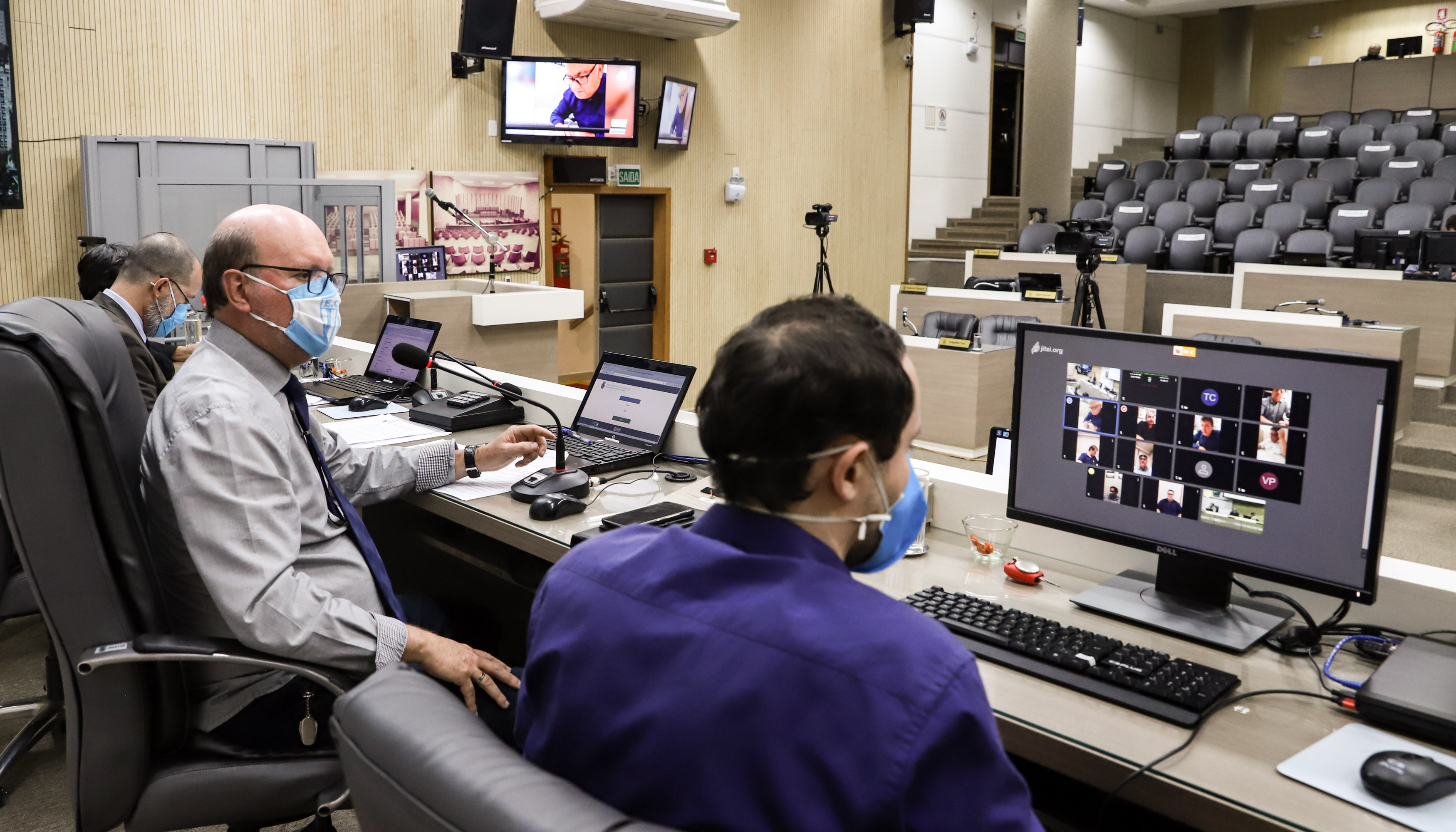 Câmara de Novo Hamburgo realiza primeira sessão virtual de sua história