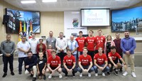 Câmara de Novo Hamburgo recebe os campeões mundiais de punhobol