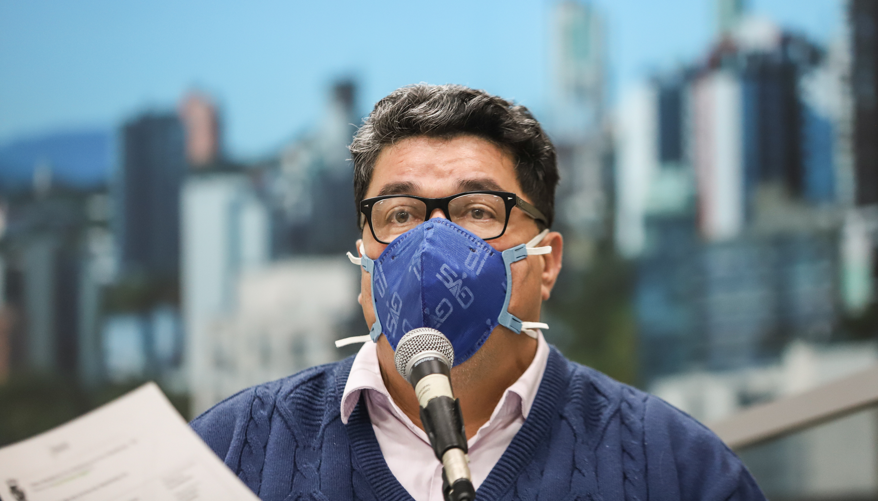 Câmara enaltece neurocirurgião que operou gratuitamente adolescente com AVC hemorrágico