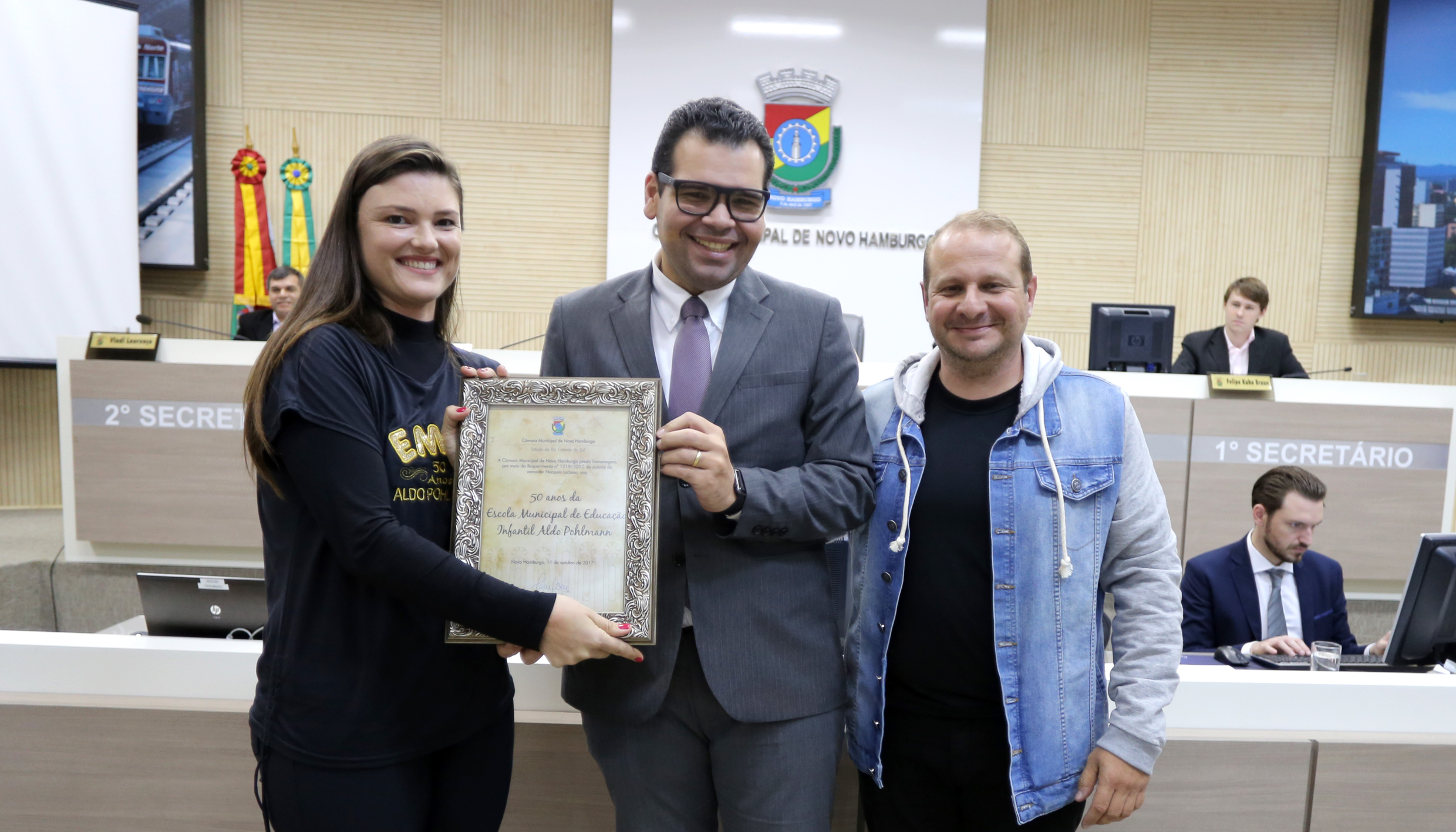 Câmara homenageia o cinquentenário da EMEI Aldo Pohlmann