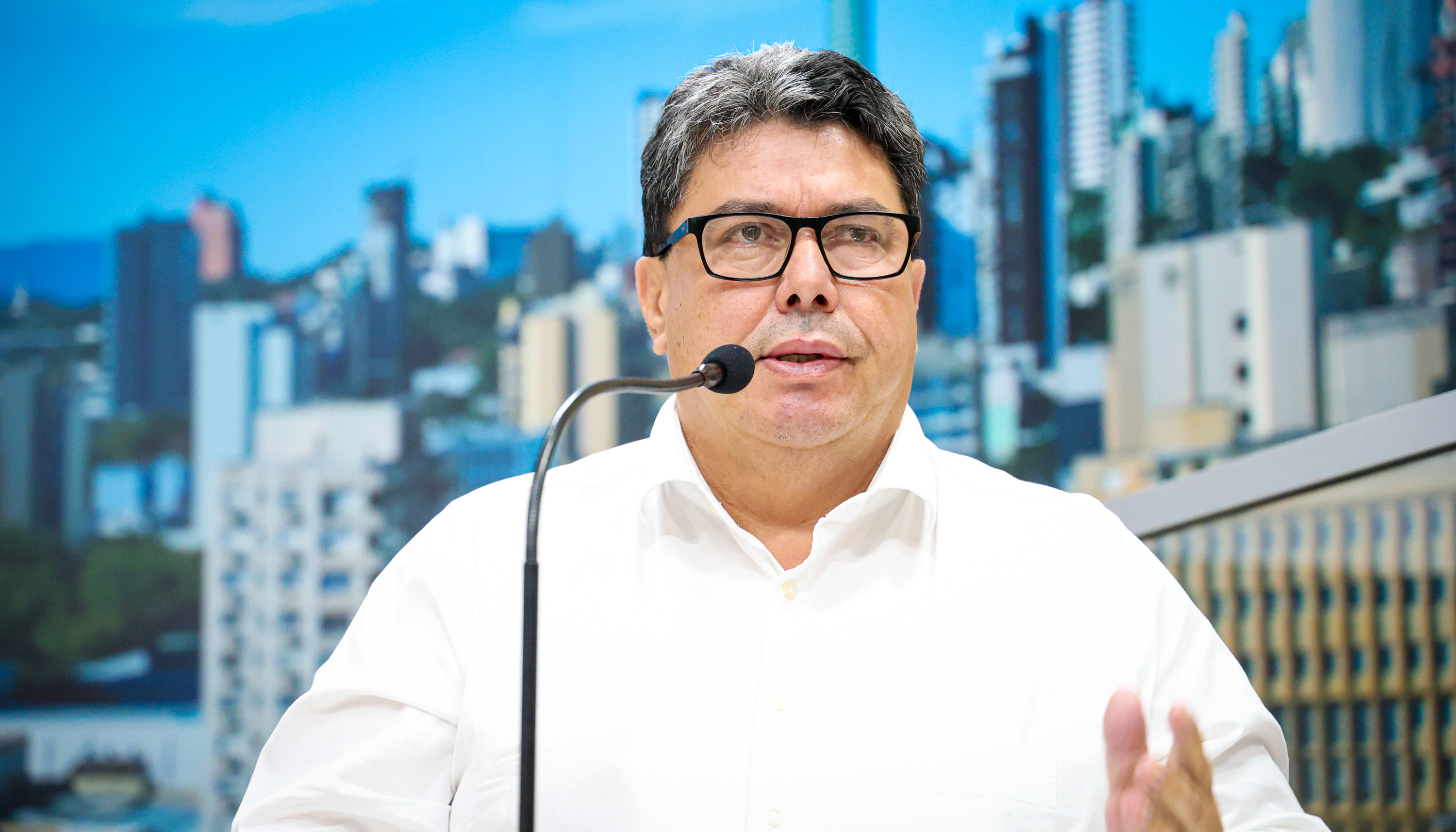 Câmara manifesta apoio à permanência de professor do Instituto Seno Frederico Ludwig