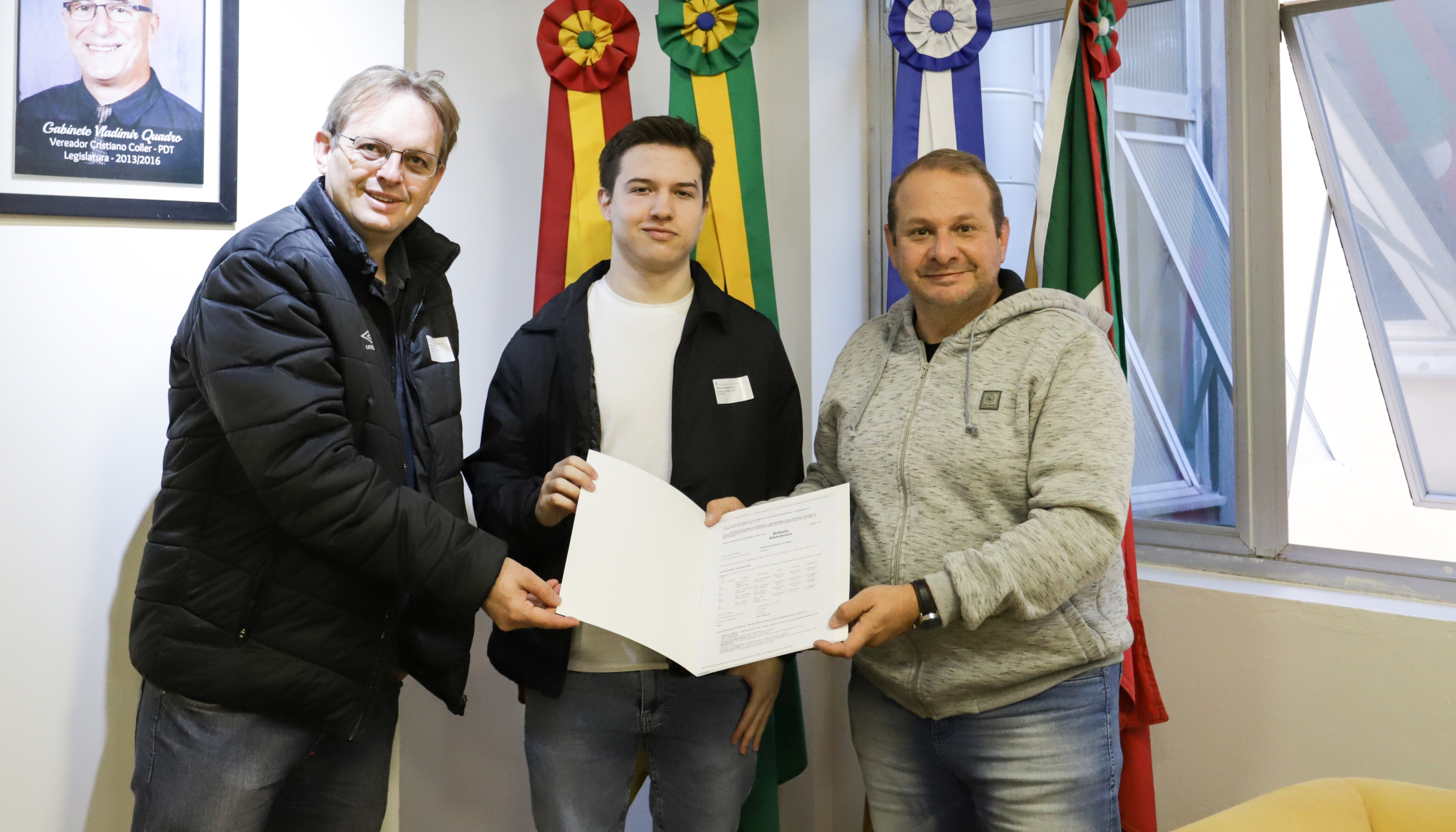 Câmara premia jovens cientistas de Novo Hamburgo