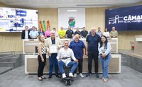 Câmara presta homenagem aos 35 anos da empresa BR Perfis