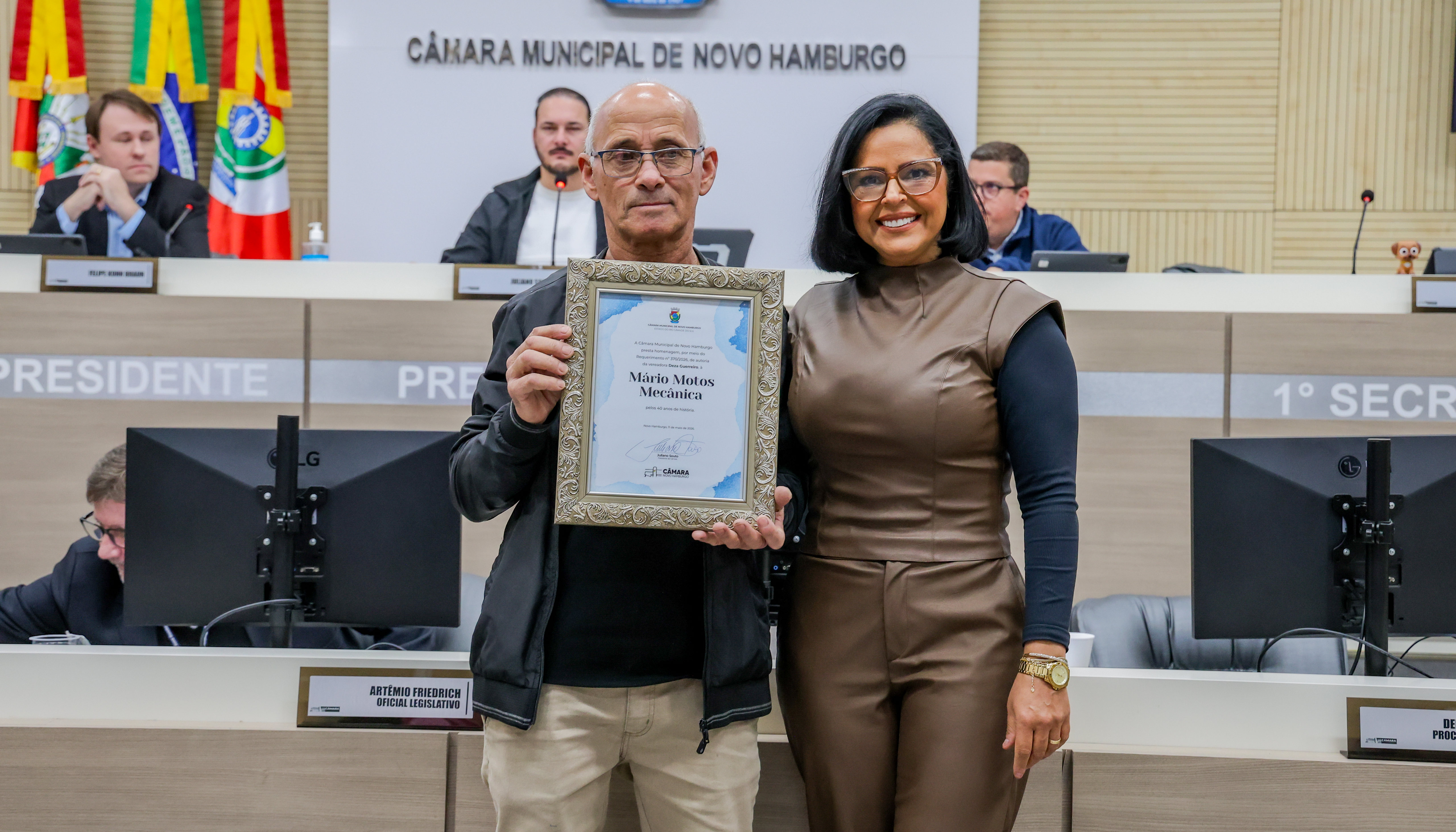 Câmara presta homenagem aos 40 anos da Mário Motos Mecânica