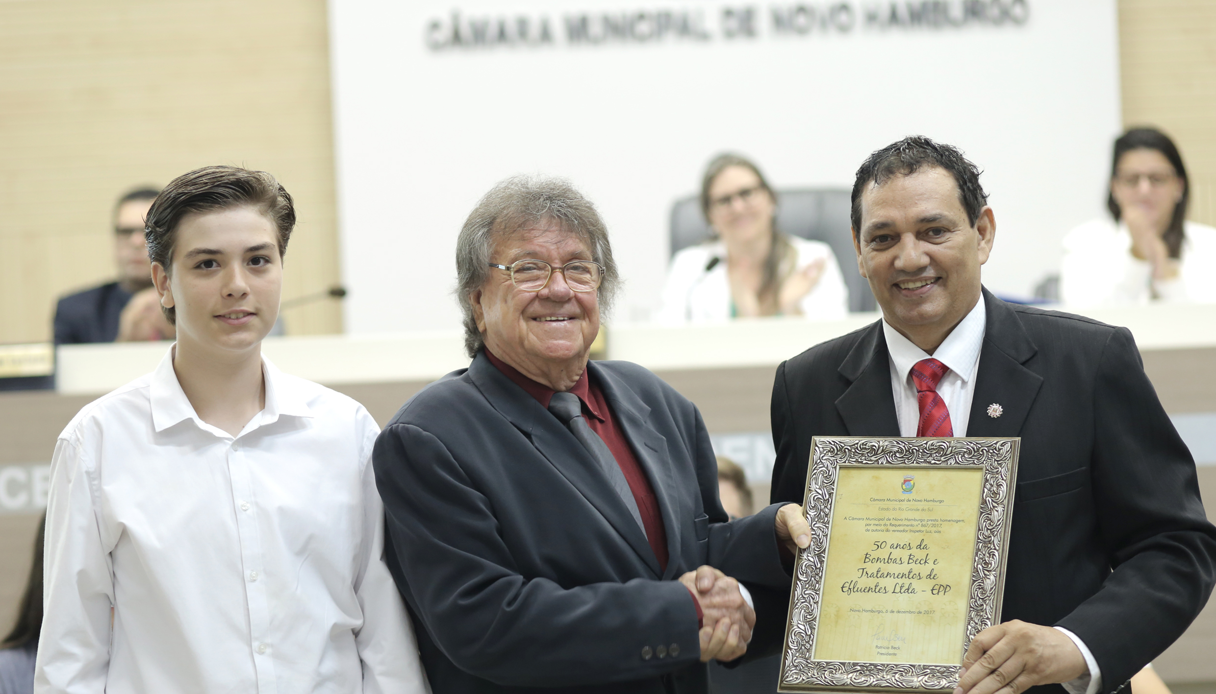 Câmara presta homenagem aos 50 anos da Bombas Beck