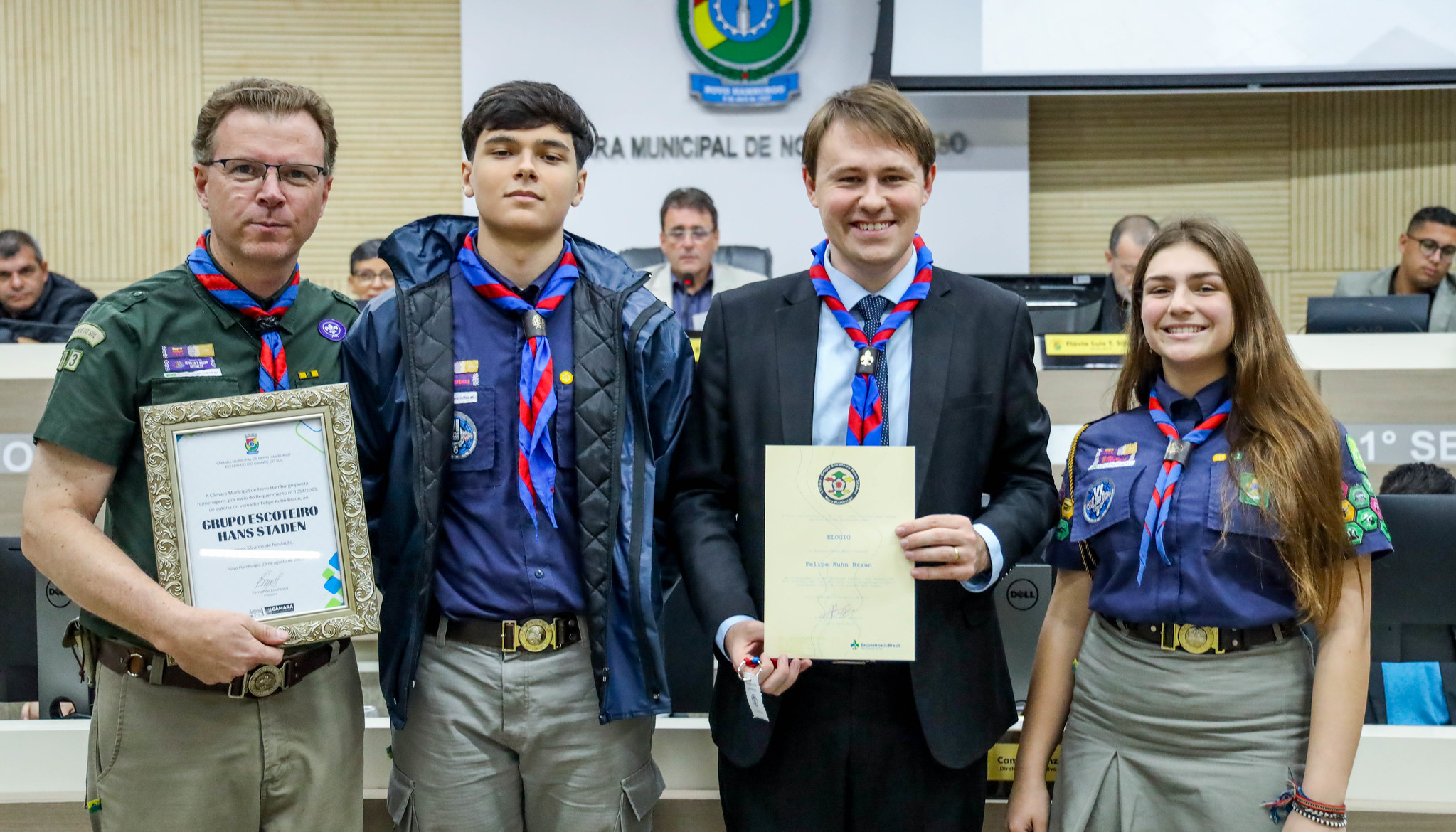 Câmara presta homenagem aos 55 anos do Grupo Escoteiro Hans Staden