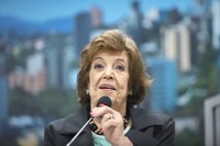 Câmara presta reconhecimento à trajetória profissional de Susana Maria Marques