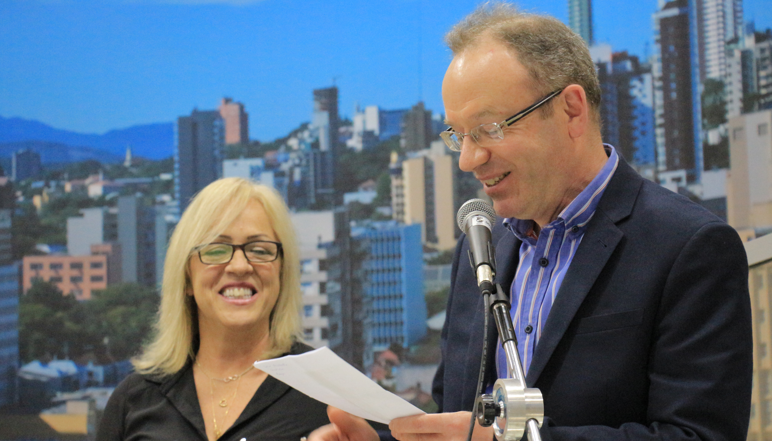 Câmara recebe visita de vereador escocês