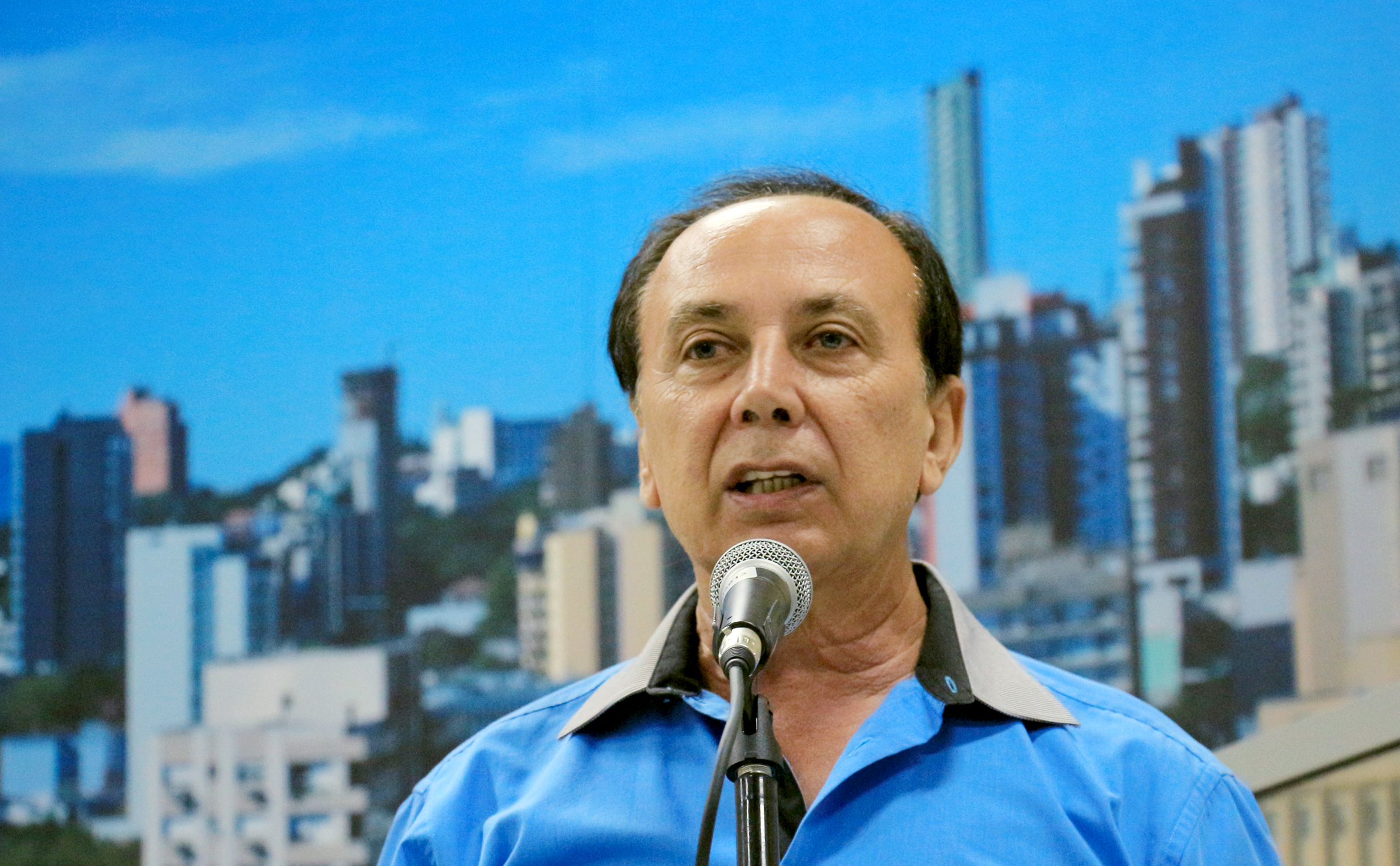 Carlinhos Schenlrte assume vaga de Peteffi nesta semana