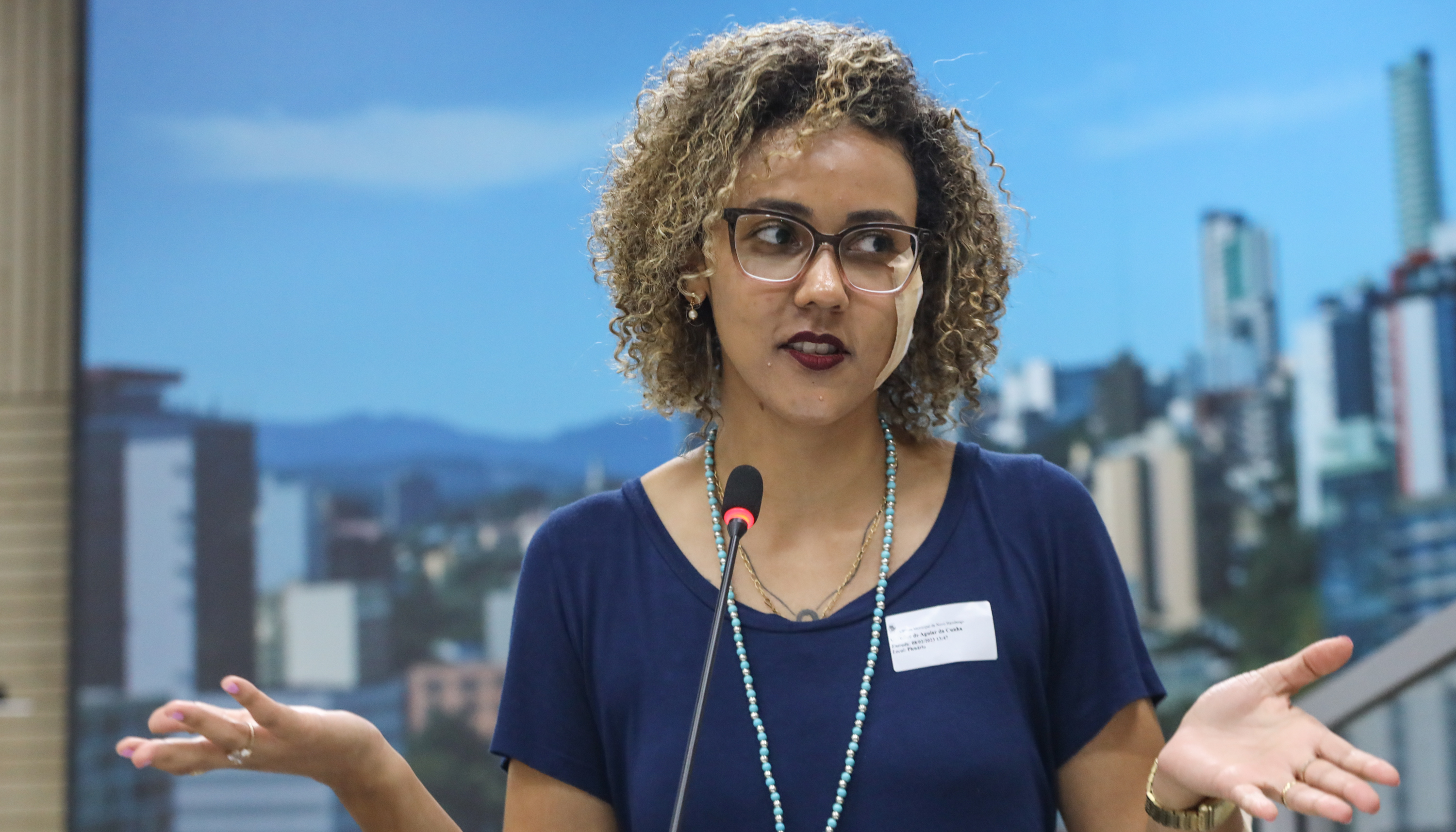 Cidadã sugere desapropriação de terreno abandonado no bairro Ideal