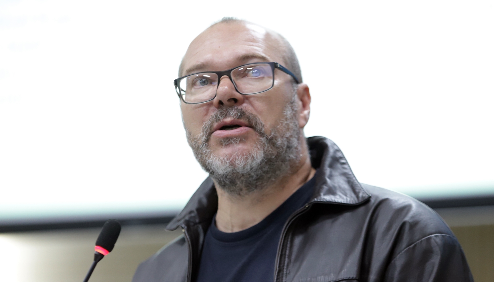 Cidadão critica atuação do poder público na fiscalização de áreas de risco