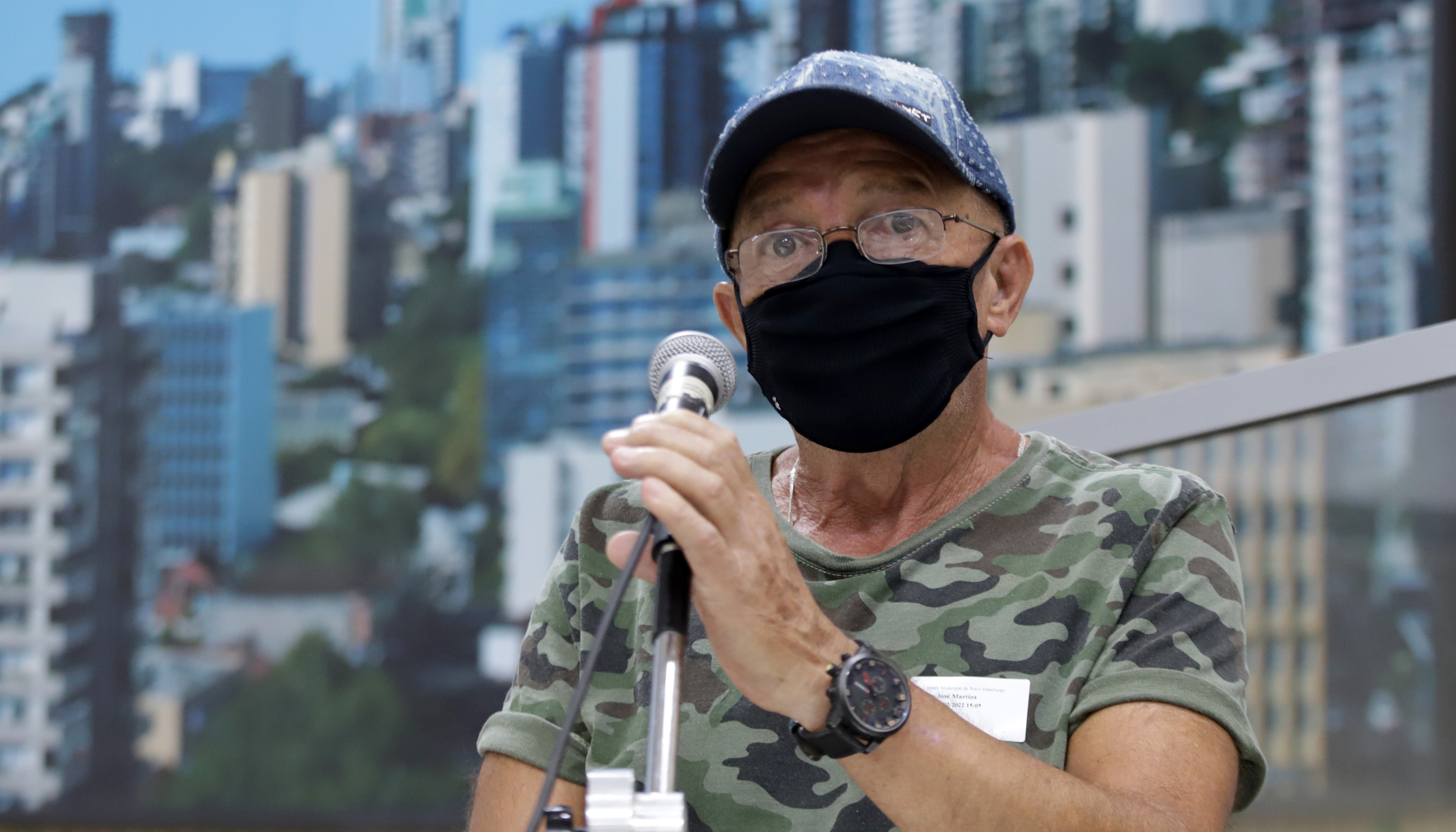 Cidadão relata represamento de exames médicos em Novo Hamburgo