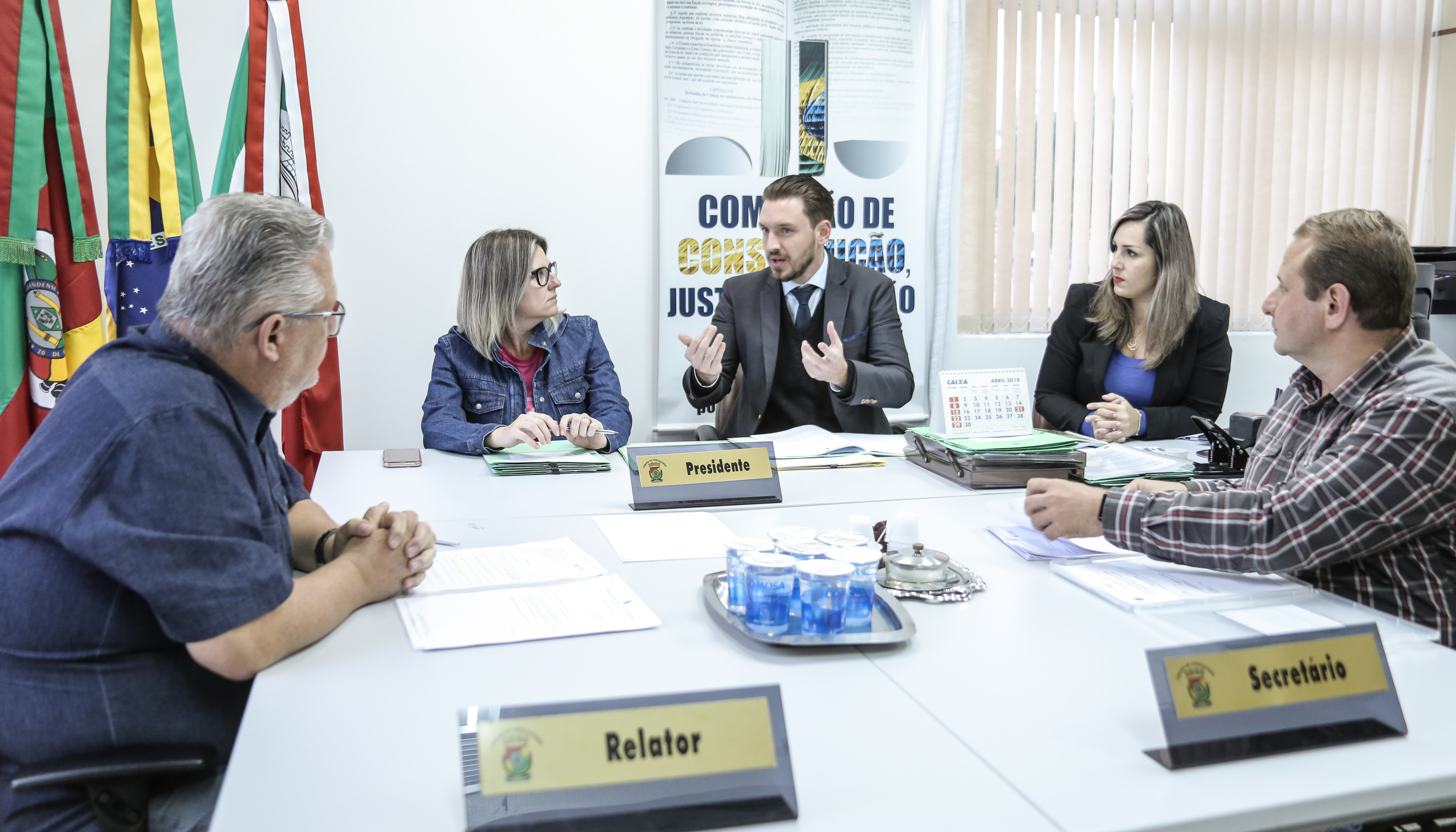 Cojur adota nova posição quanto a projetos autorizativos