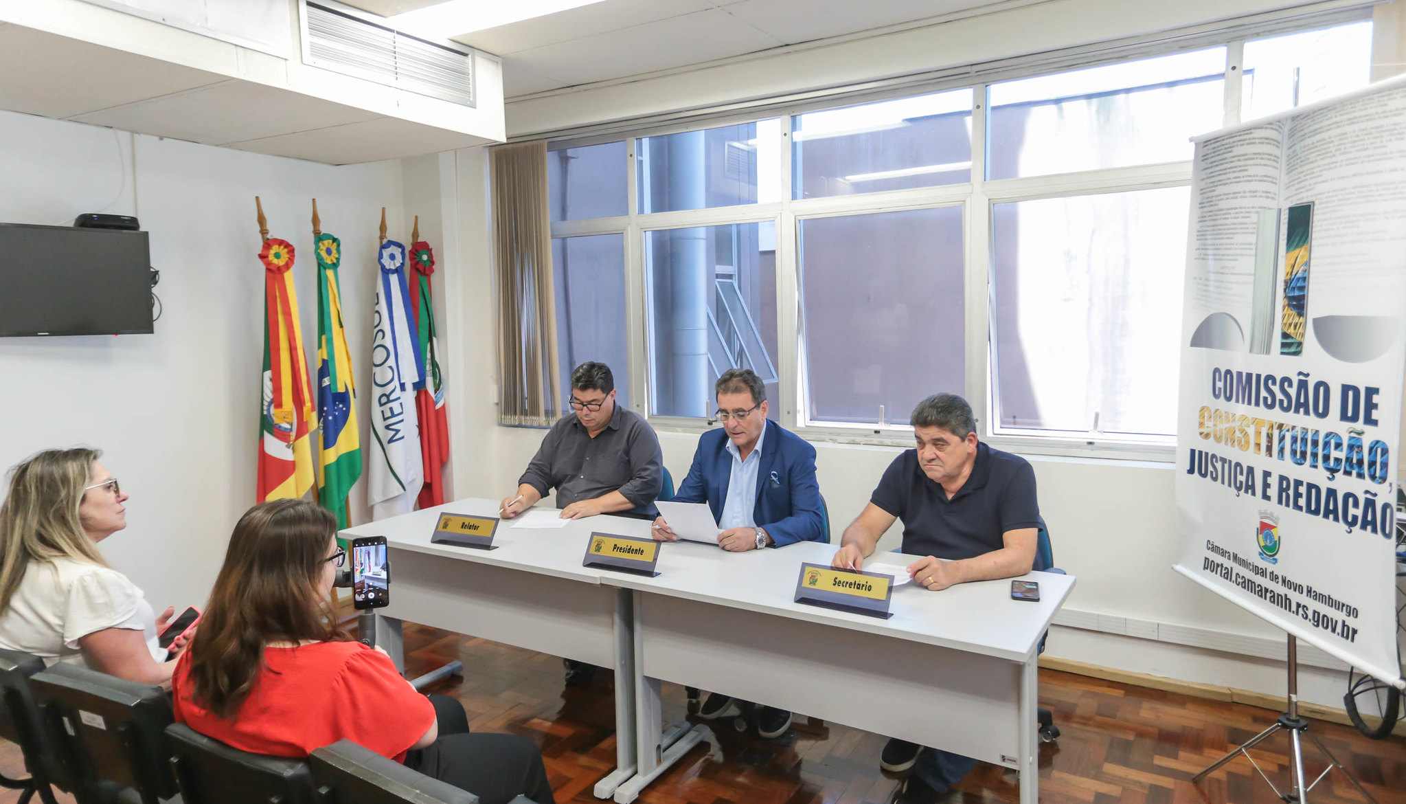 Cojur aprova projeto que autoriza a entrega de bens inservíveis à Prefeitura