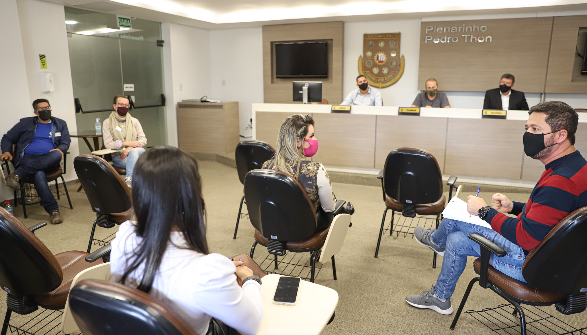 Comam aprova propostas que tratam do uso de copos plásticos em repartições públicas e da adoção progressiva de sacolas biodegradáveis em NH