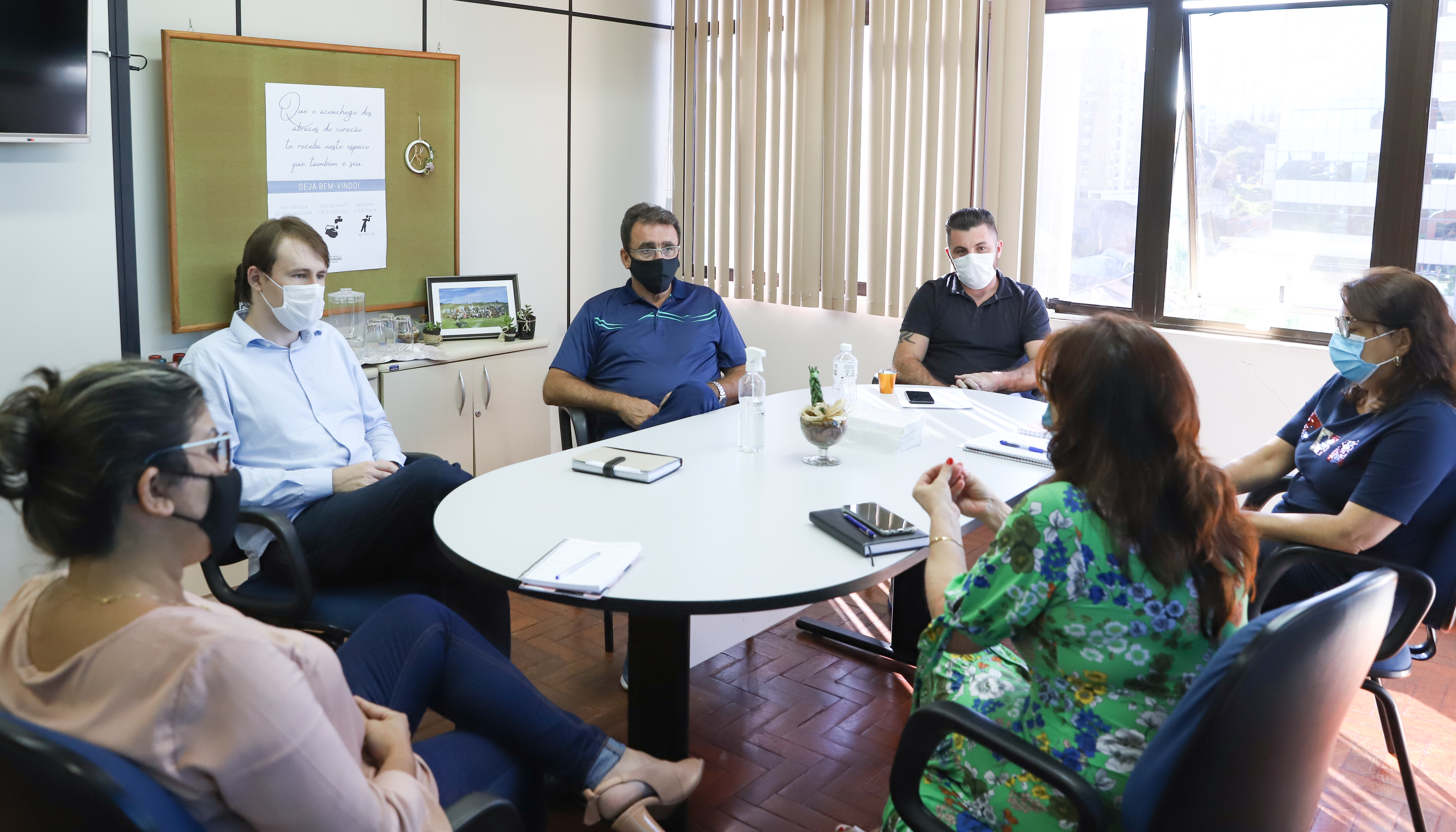 Comissão busca informações sobre protocolos de retorno às aulas