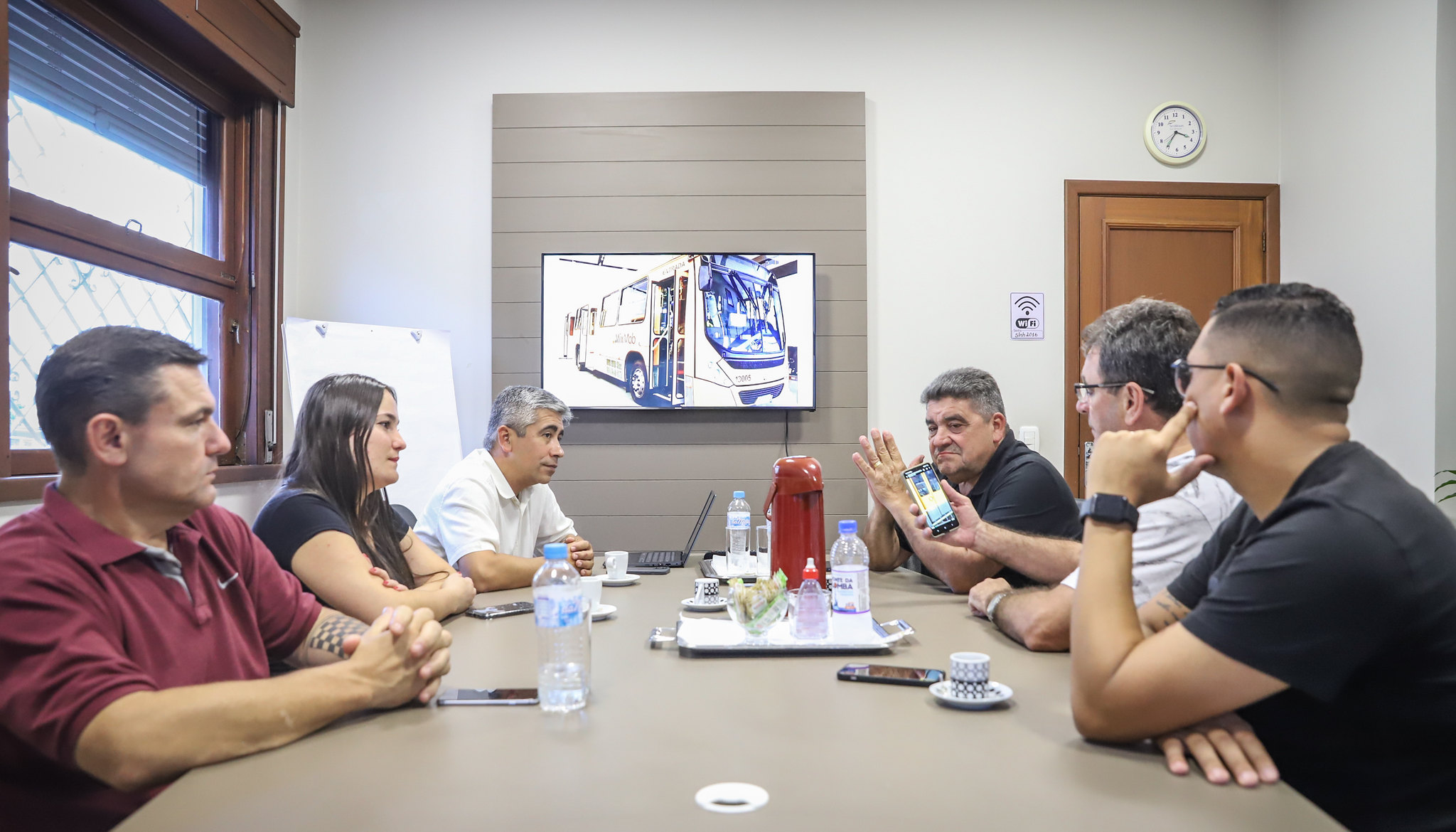 Comissão de Obras conversa com empresa encarregada pelo novo transporte coletivo em Novo Hamburgo