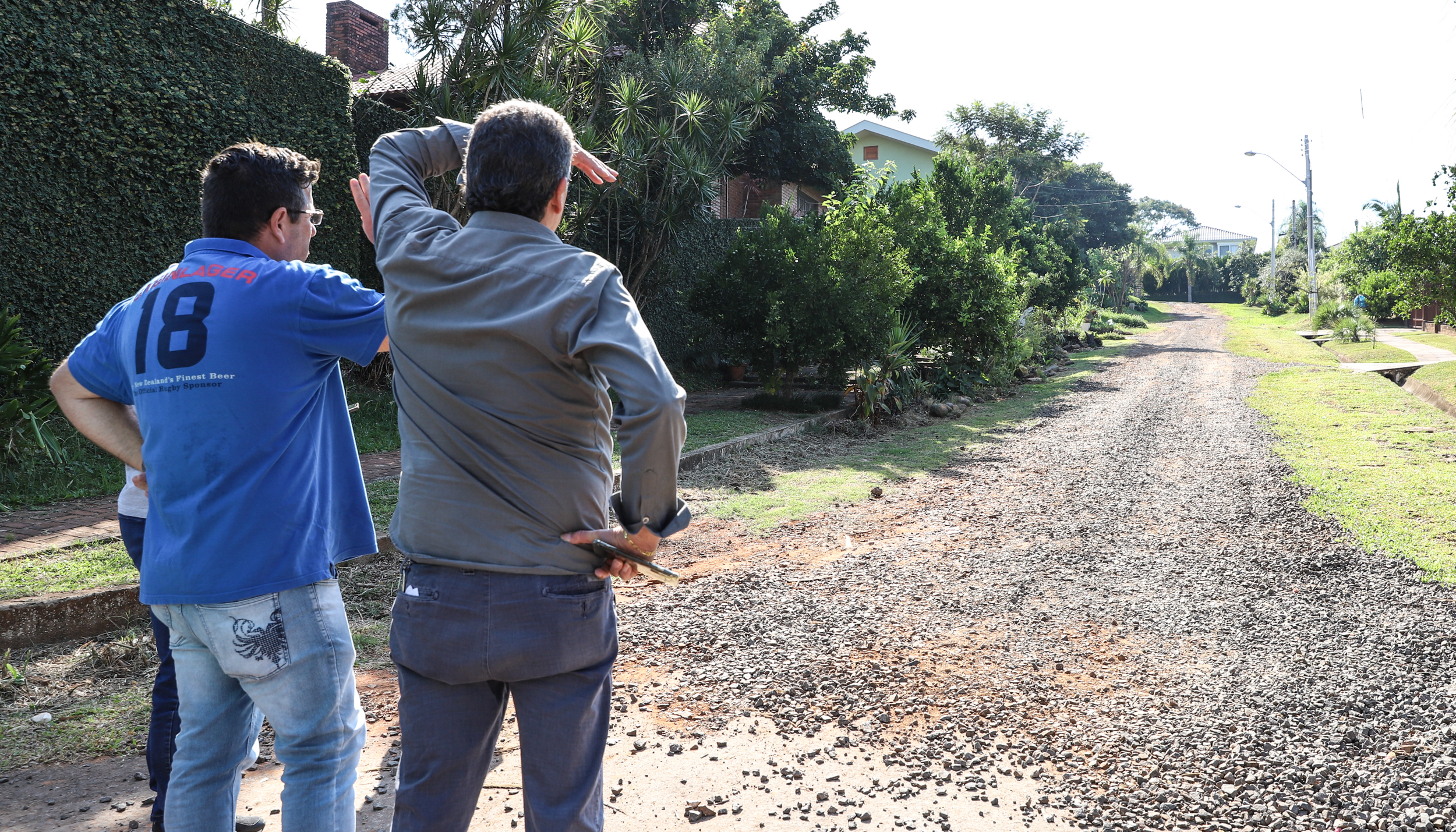 Comissão de Obras intercede e trechos de ruas em Lomba Grande devem receber melhorias