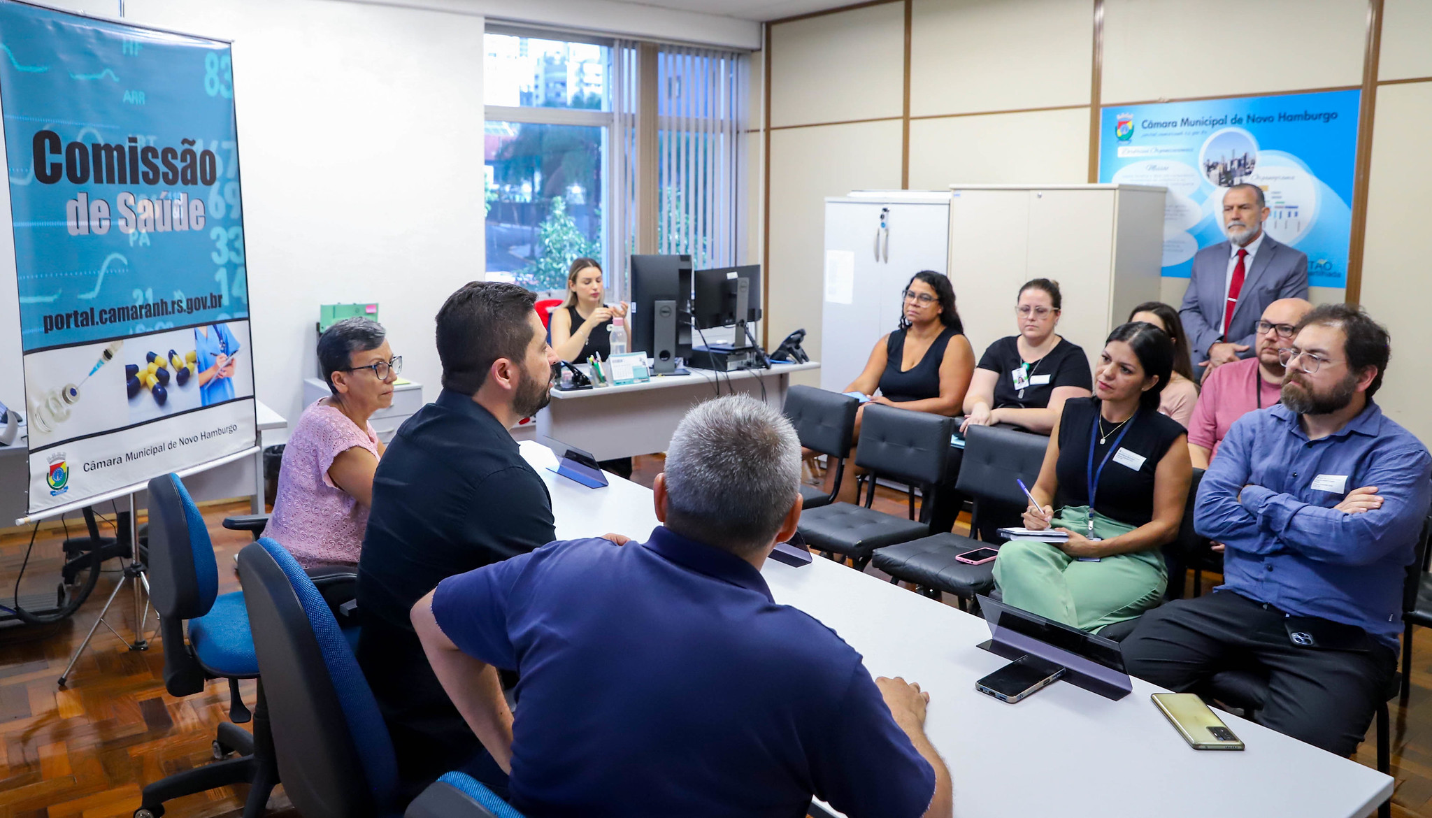 Comissão de Saúde discute estratégias para enfrentar superlotação e demoras nos atendimentos em Novo Hamburgo