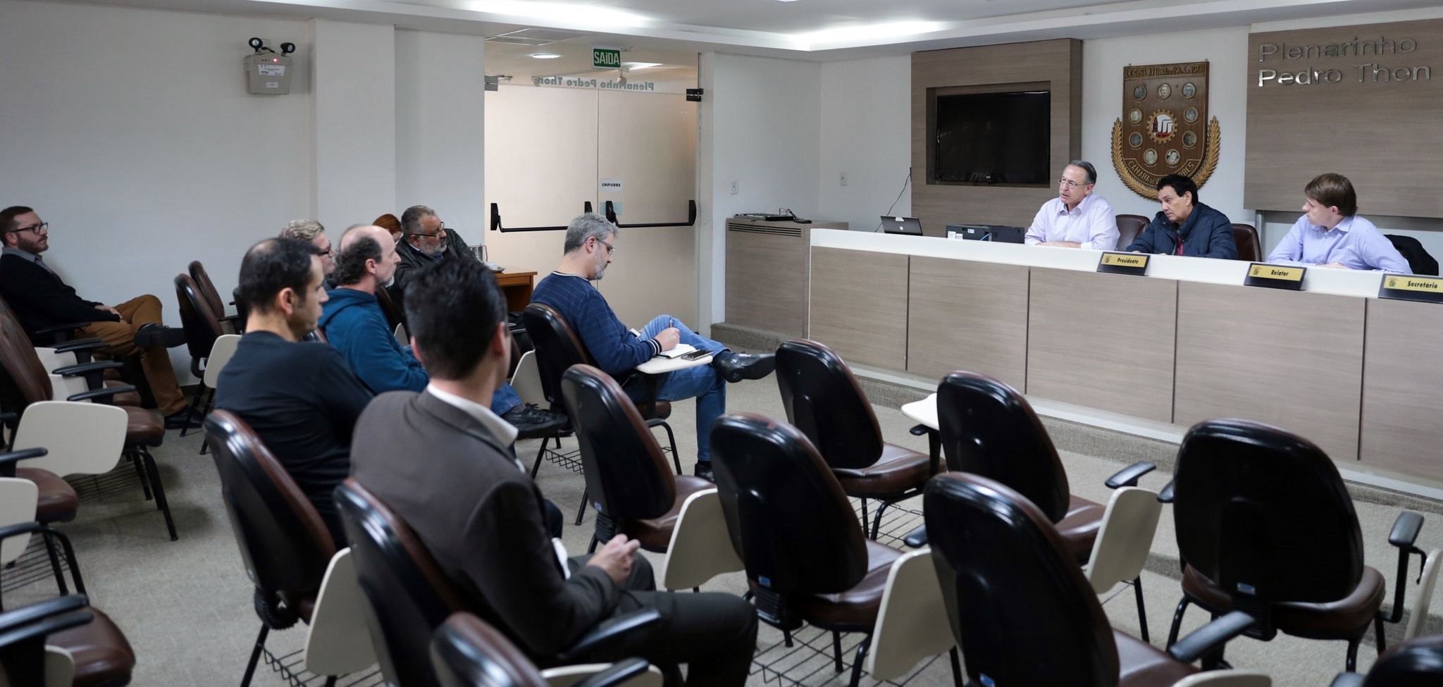 Comissão de Segurança debate situação de comerciantes da rua Gomes Jardim