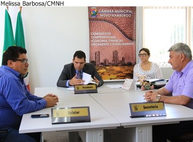 Comissão é favorável à tramitação do projeto que institui o gatilho do ISSQN