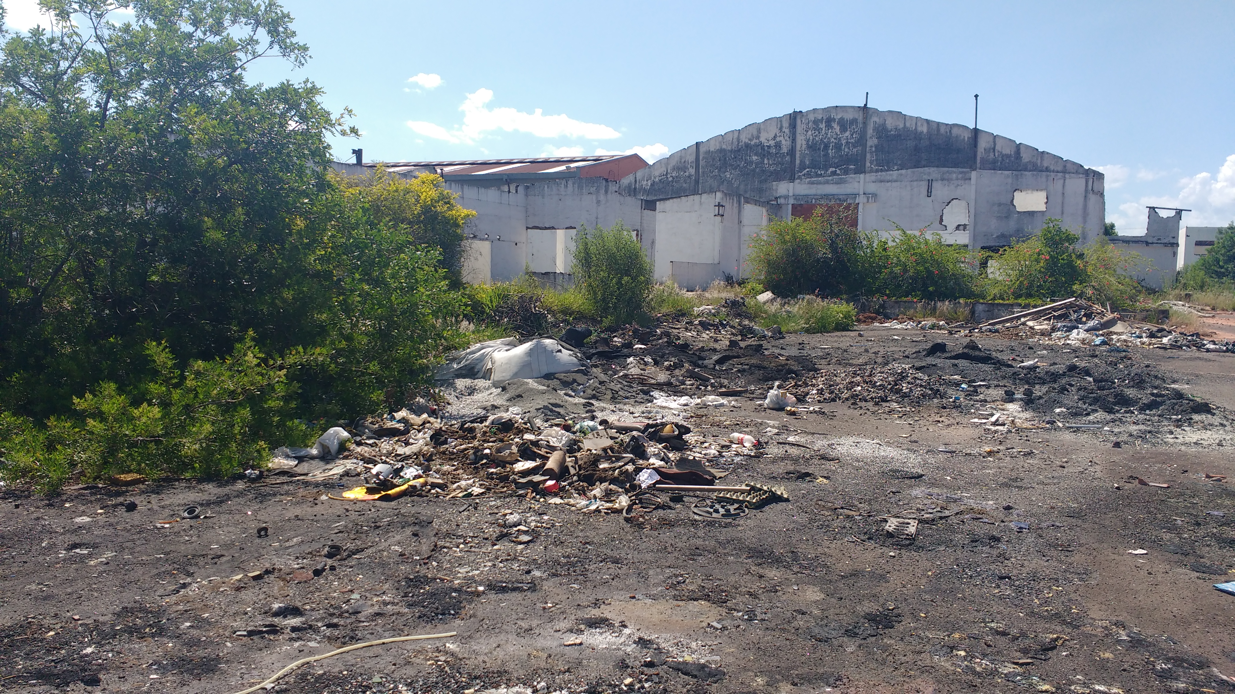 Comissão promoverá vistoria conjunta em prédio abandonado da Caixa no bairro Canudos