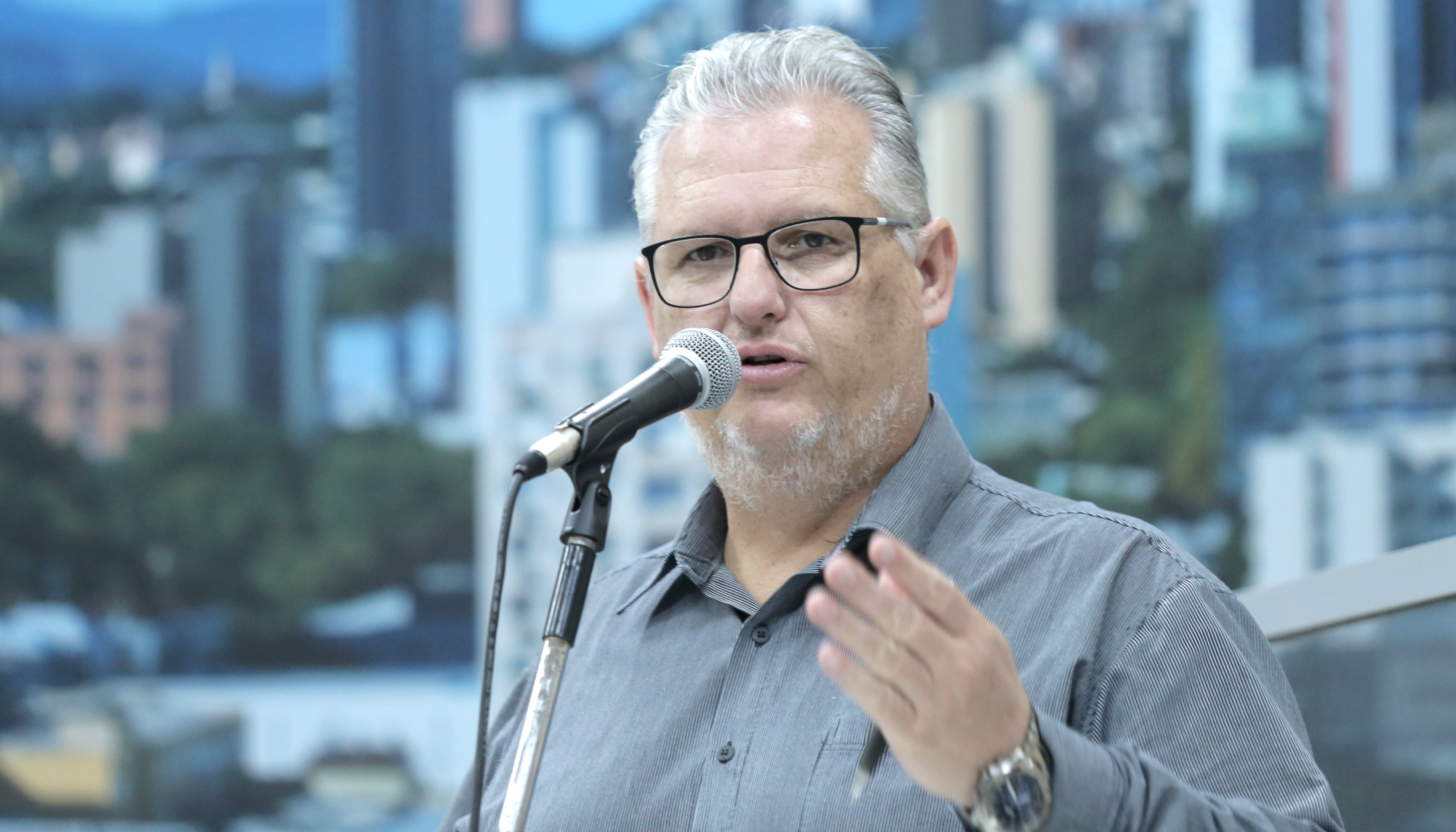 Comusa fica impedida de cortar água em sextas-feiras, finais de semana e feriados