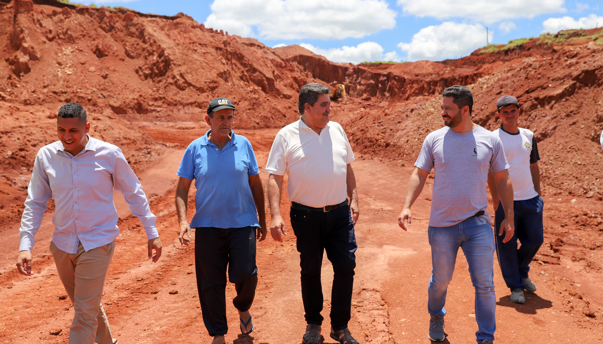 Coosp faz vistoria em obras públicas e confere situações de vias sem manutenção 