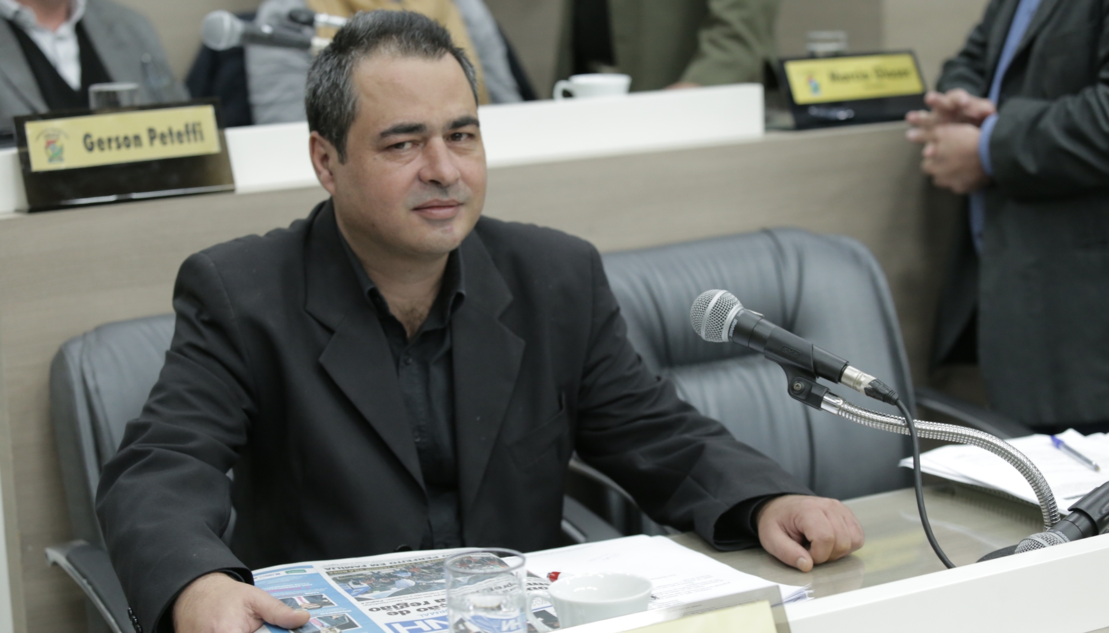 Juliano Soli Silva participa da sessão desta segunda-feira