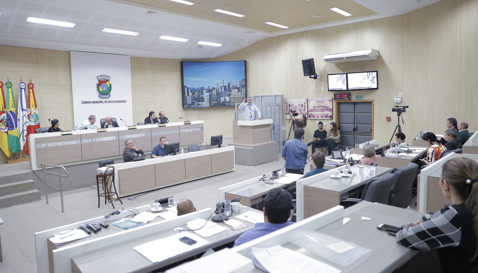 Em regime de urgência, Câmara aprova criação de instituto de saúde