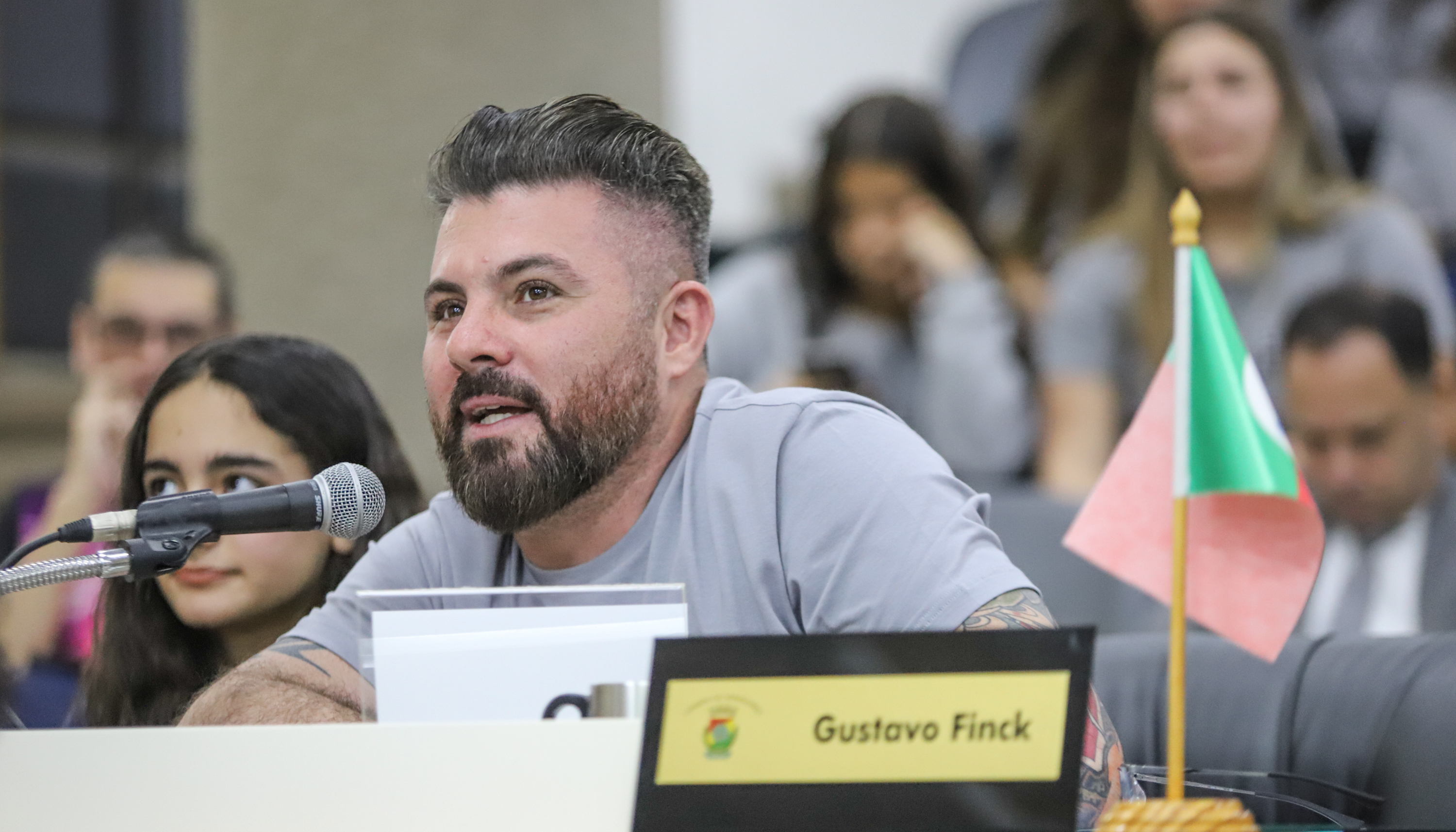 Em vista projeto que revoga lei municipal de esgotamento simplificado