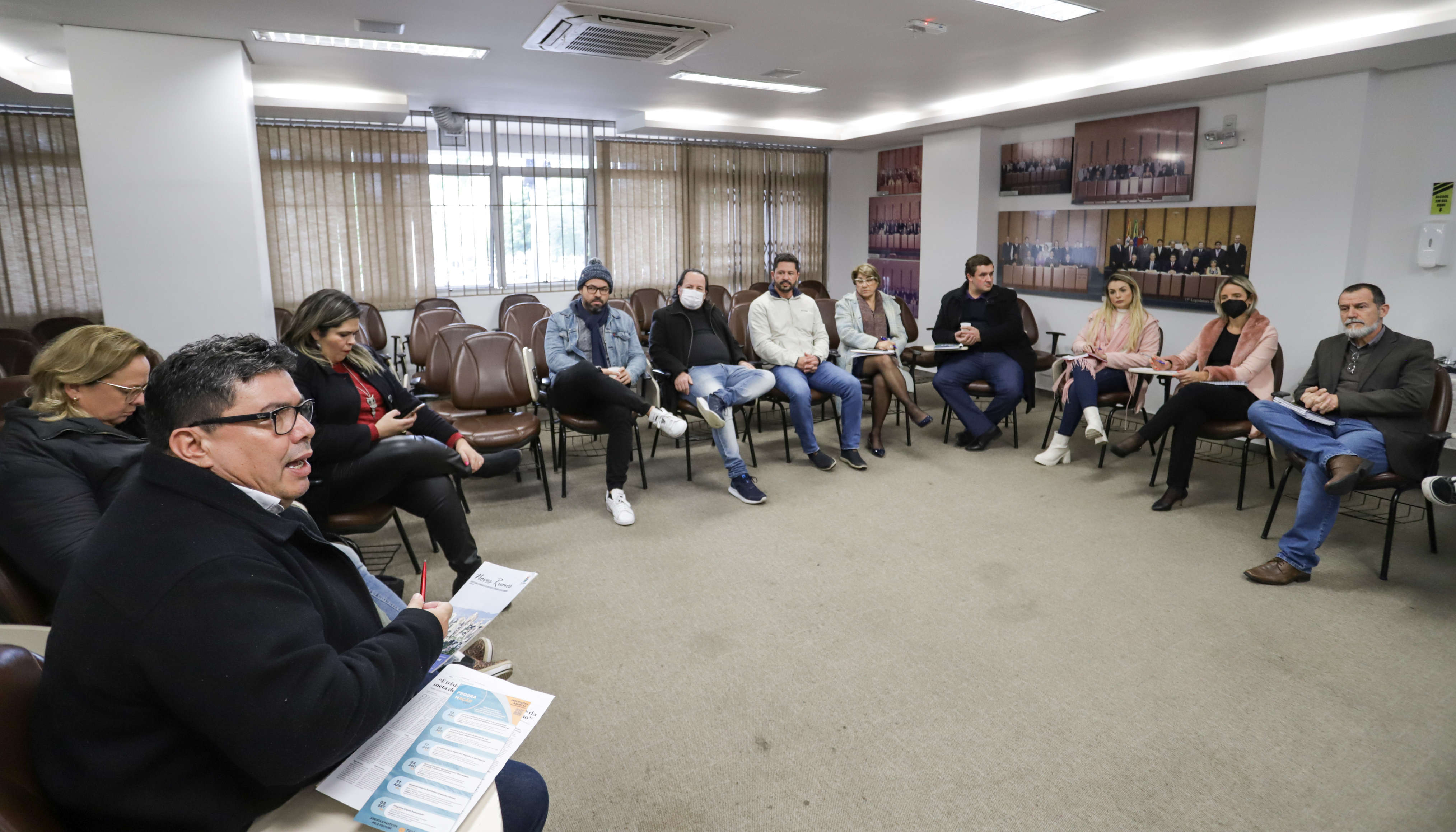 Entidades participam de reunião para debater Seminário de Desenvolvimento Econômico