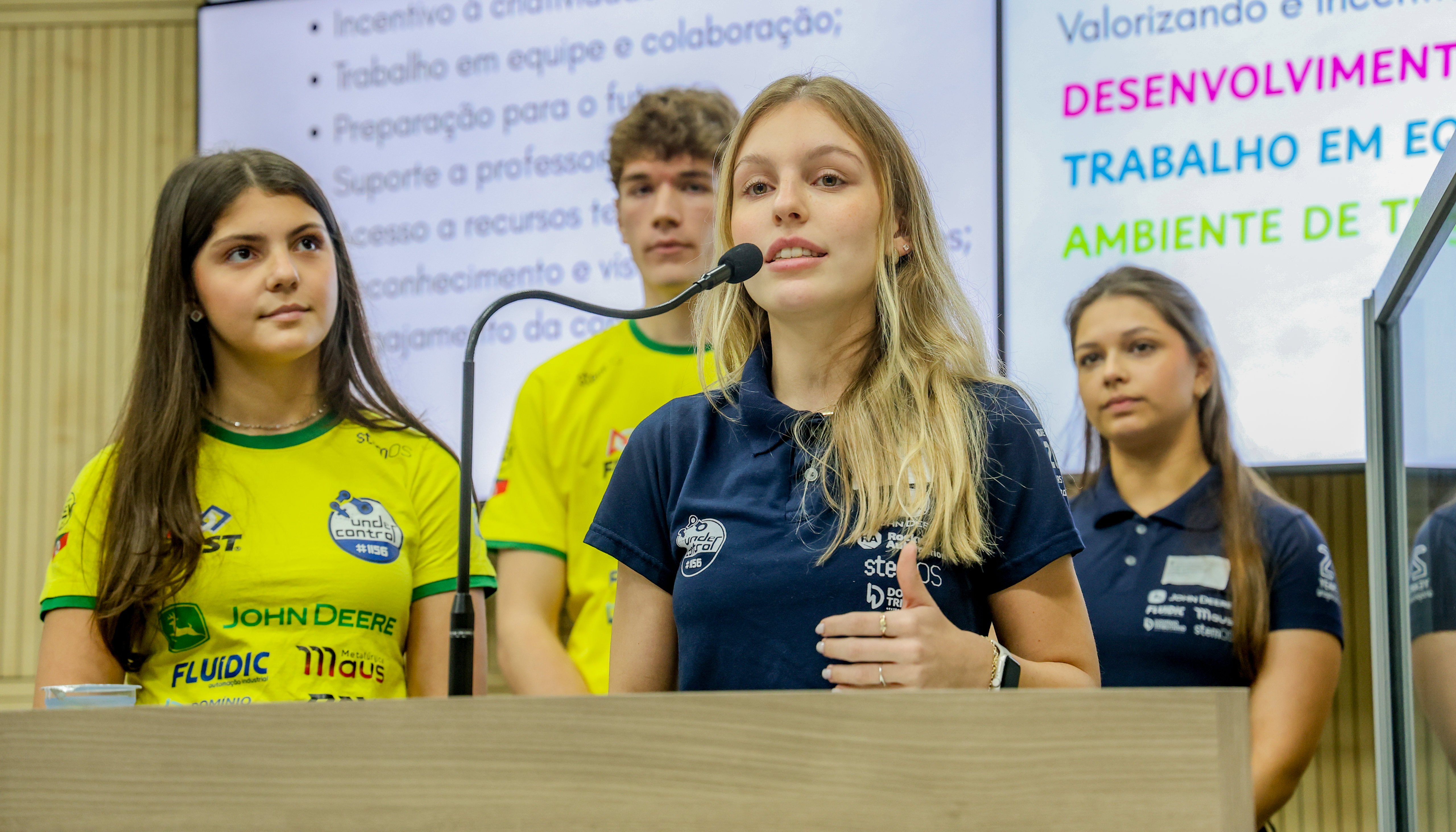 Equipe de robótica do Pio XII apresenta projeto direcionado às escolas municipais