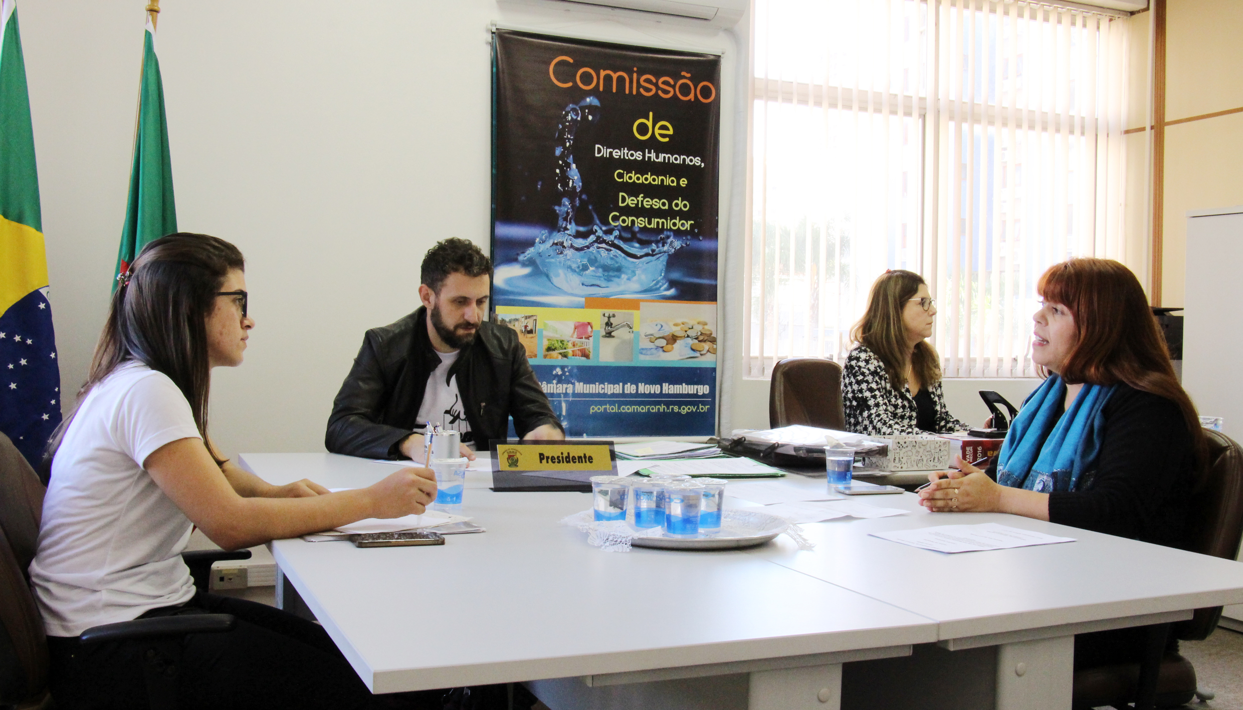 Estudante apresenta situação de moradores em áreas irregulares do bairro Santo Afonso