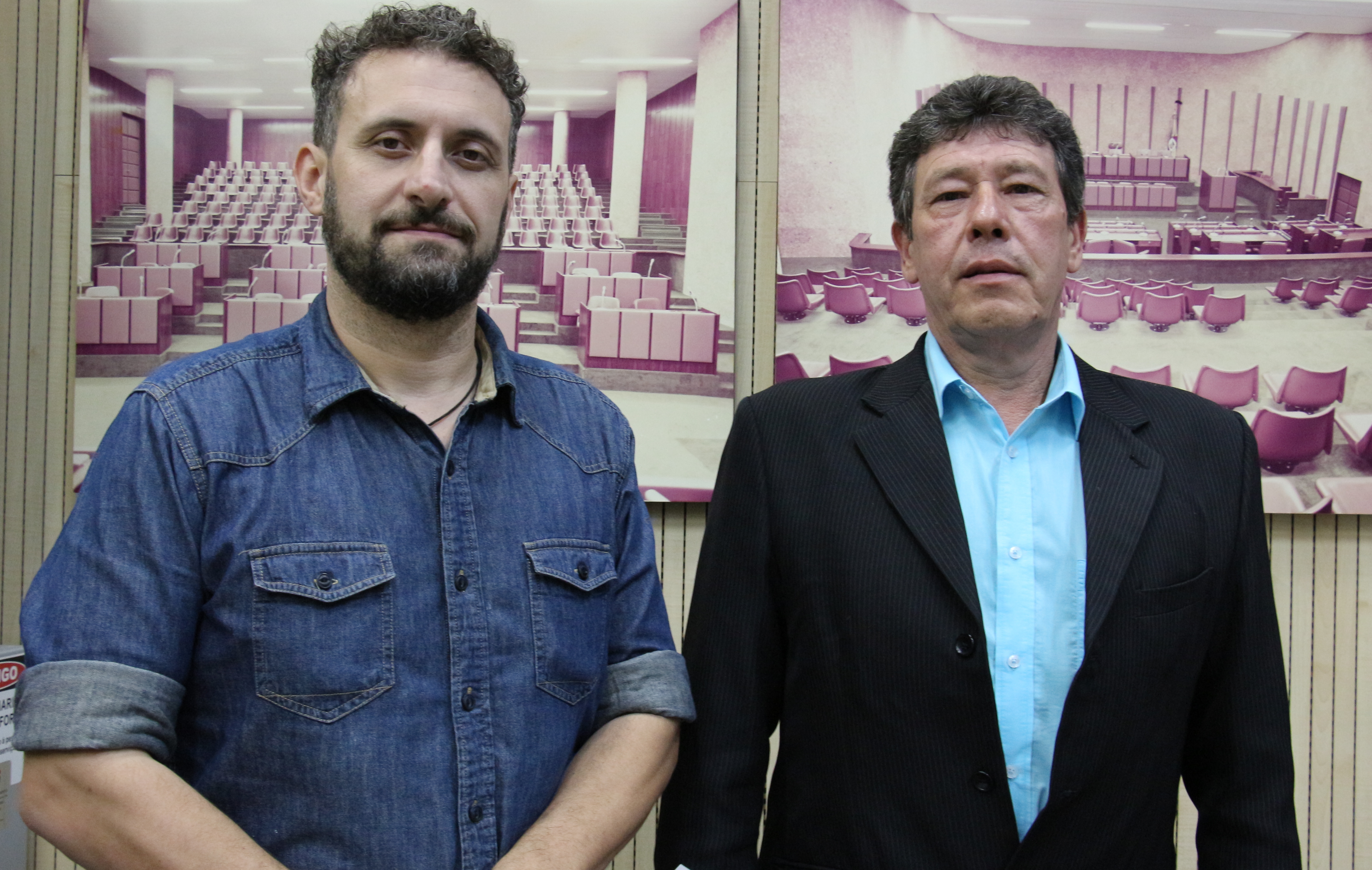 Executivo deve encaminhar relatório sobre andamento de obras