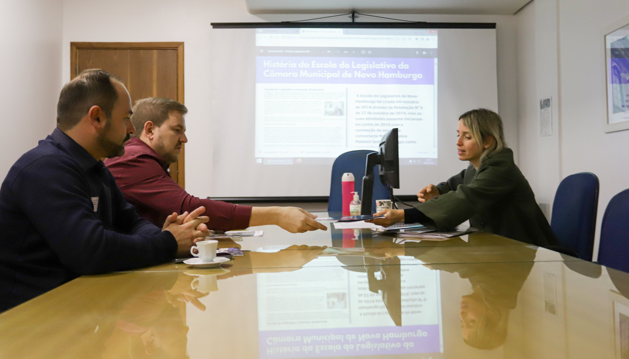 Experiência da Escola do Legislativo de Novo Hamburgo inspira parlamentares de Santa Rosa