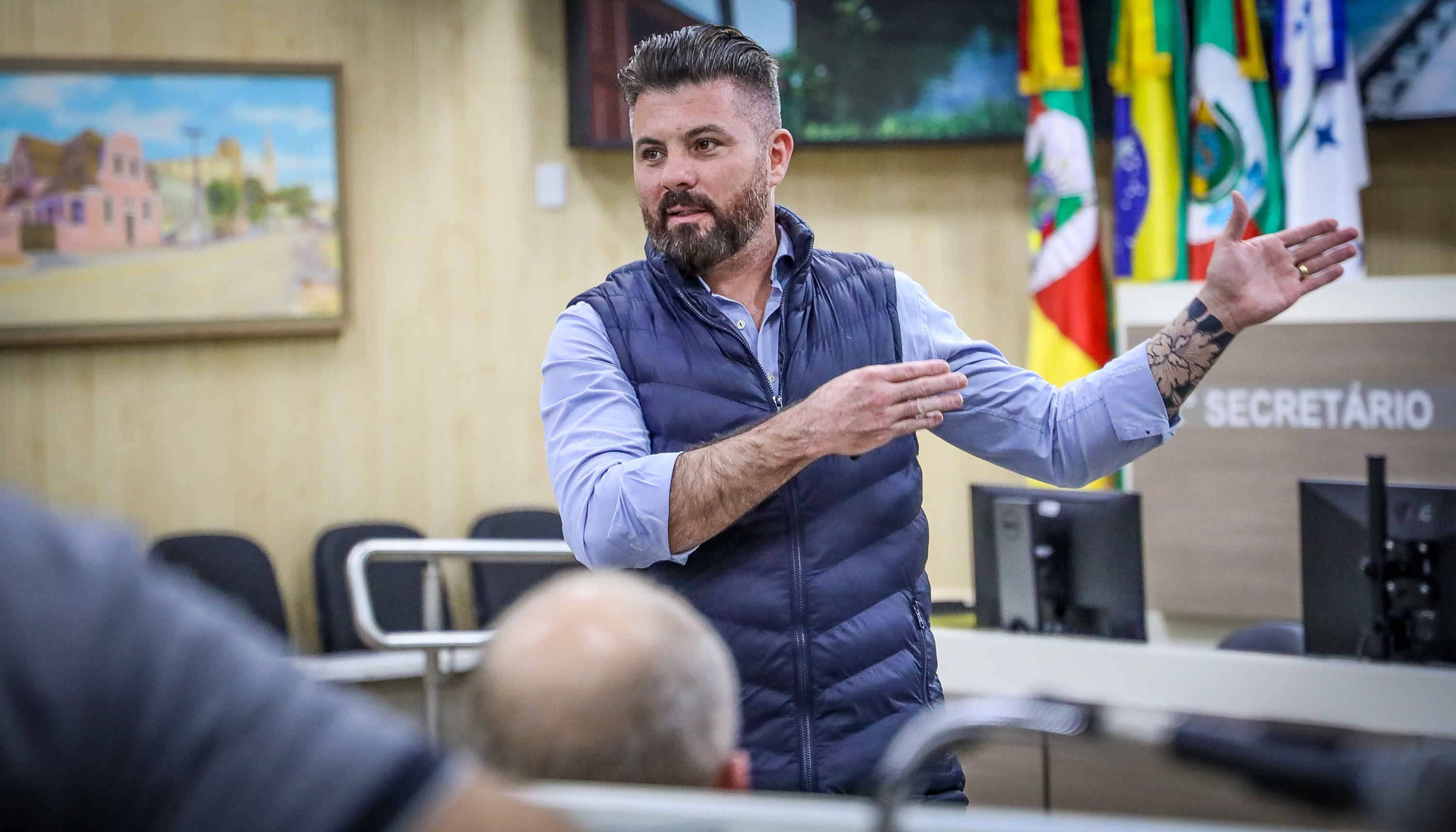 Gustavo Finck é o primeiro prefeito hamburguense eleito durante o mandato de vereador