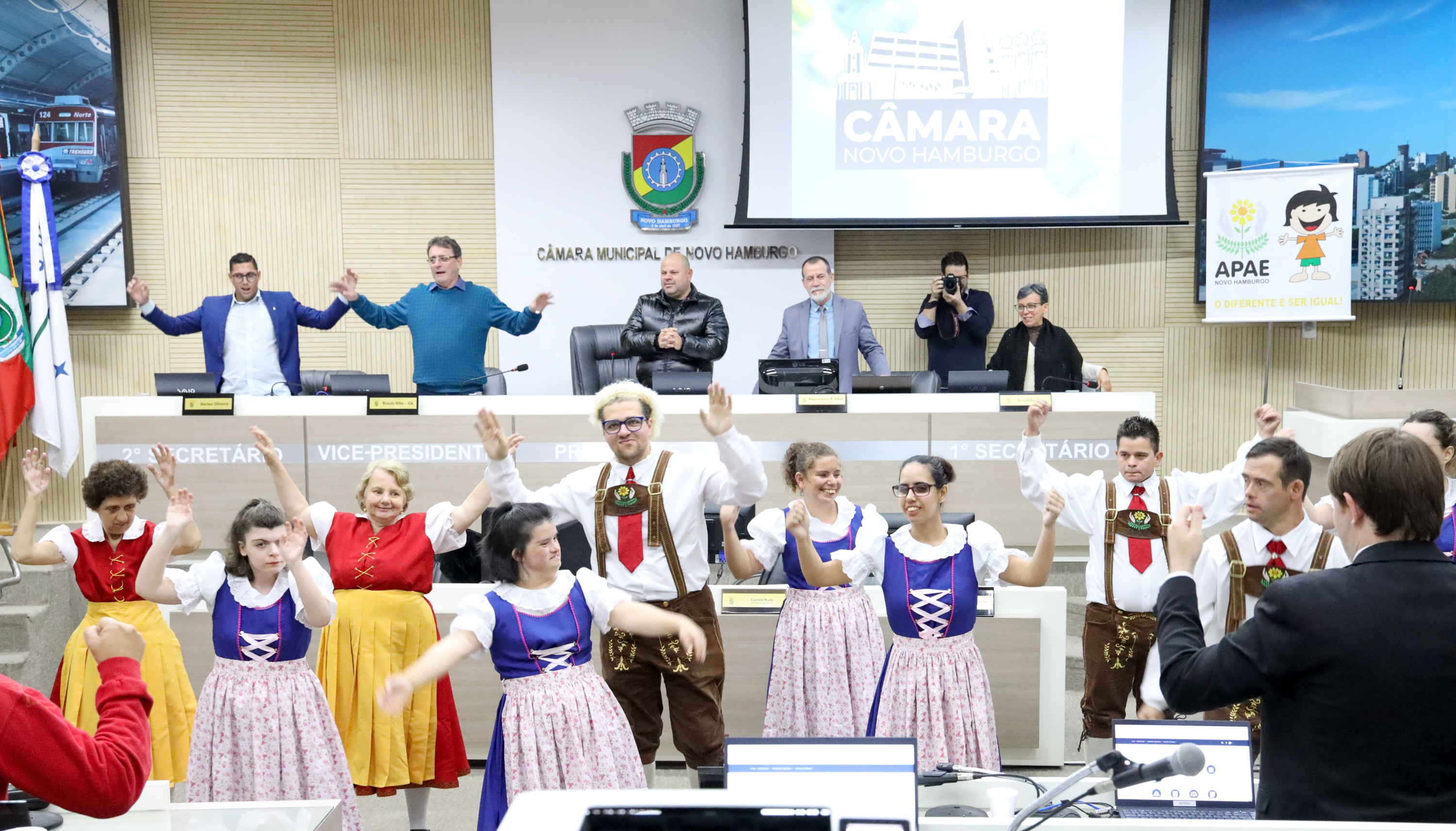 Homenagem da Câmara antecipa comemorações aos 60 anos da Apae em Novo Hamburgo