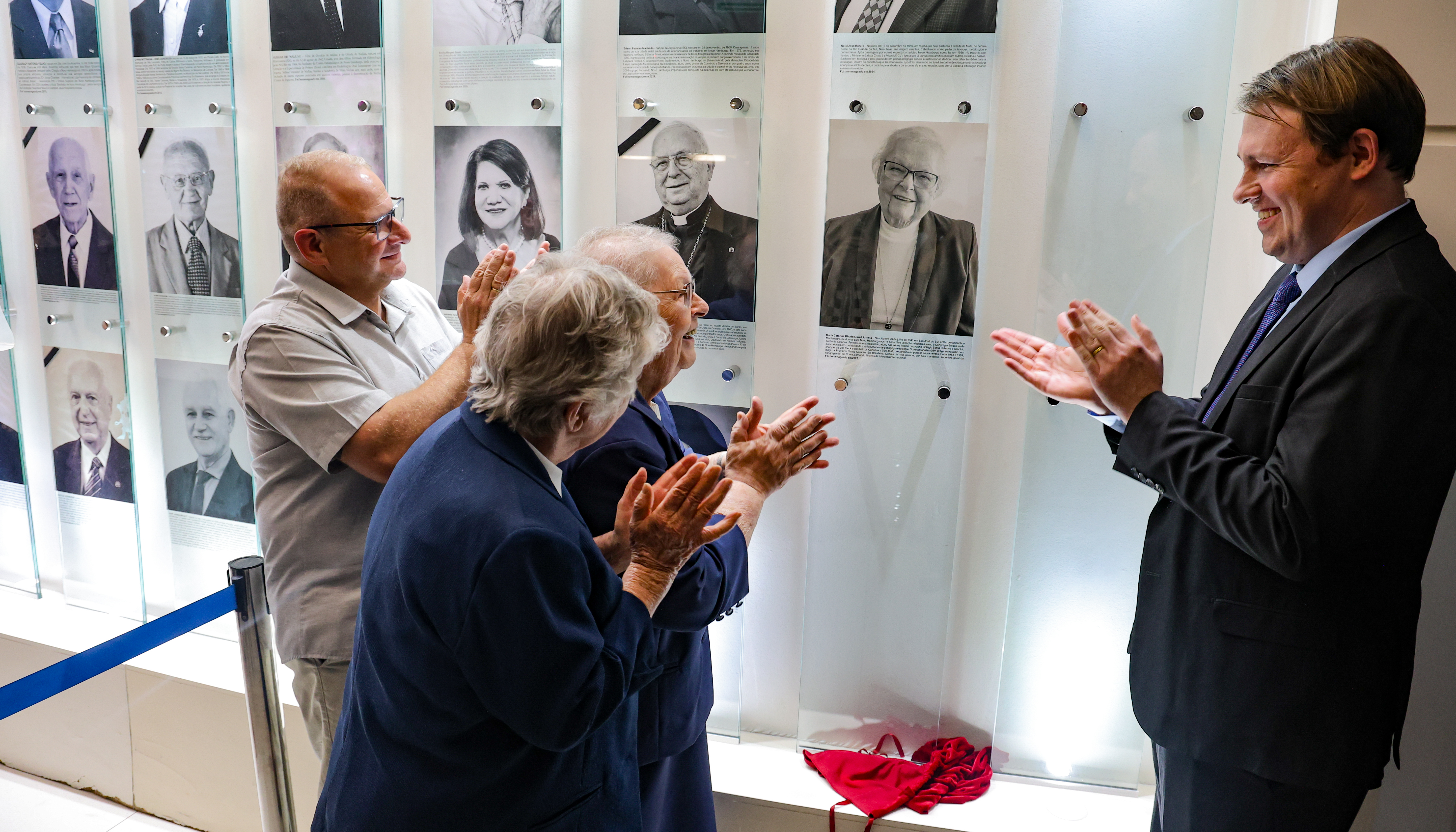 Irmã Armela torna-se Cidadã de Novo Hamburgo em solenidade na Câmara