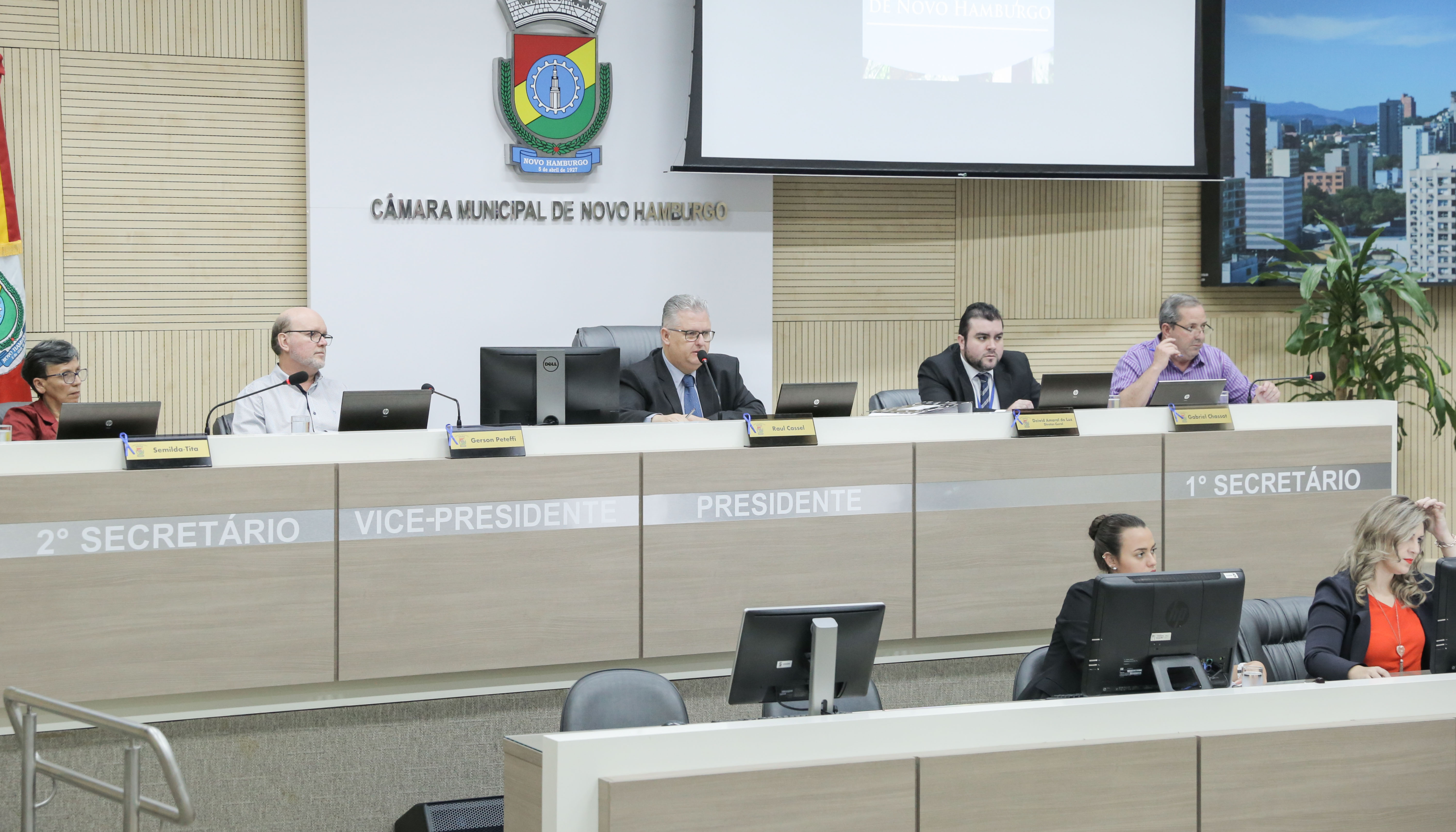 Legislativo aprova auxílio financeiro para realização do Natal dos Sinos