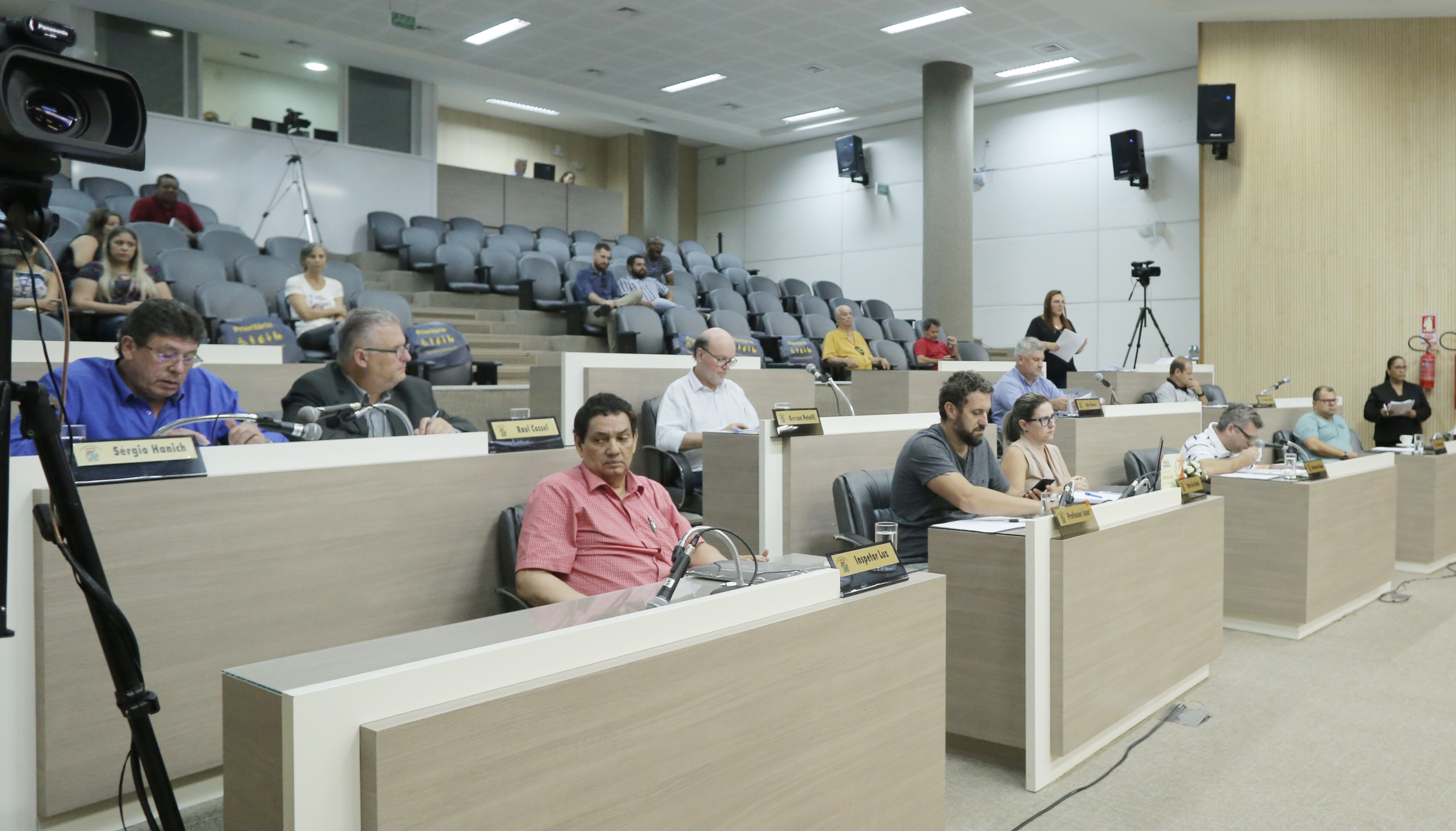 Legislativo aprova instituição de política municipal para autistas