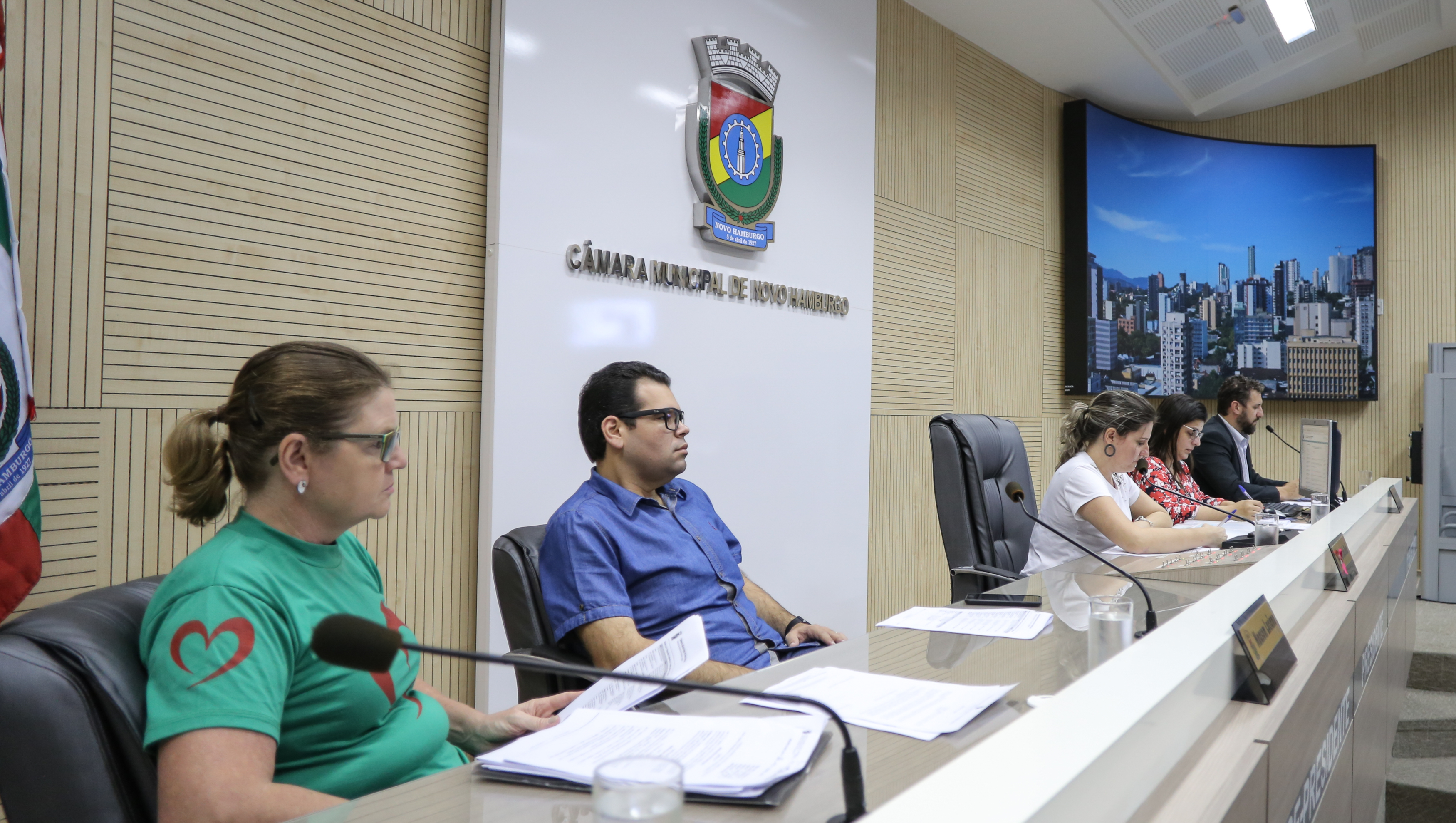 Legislativo aprova parecer do TCE sobre contas de 2014 do Executivo