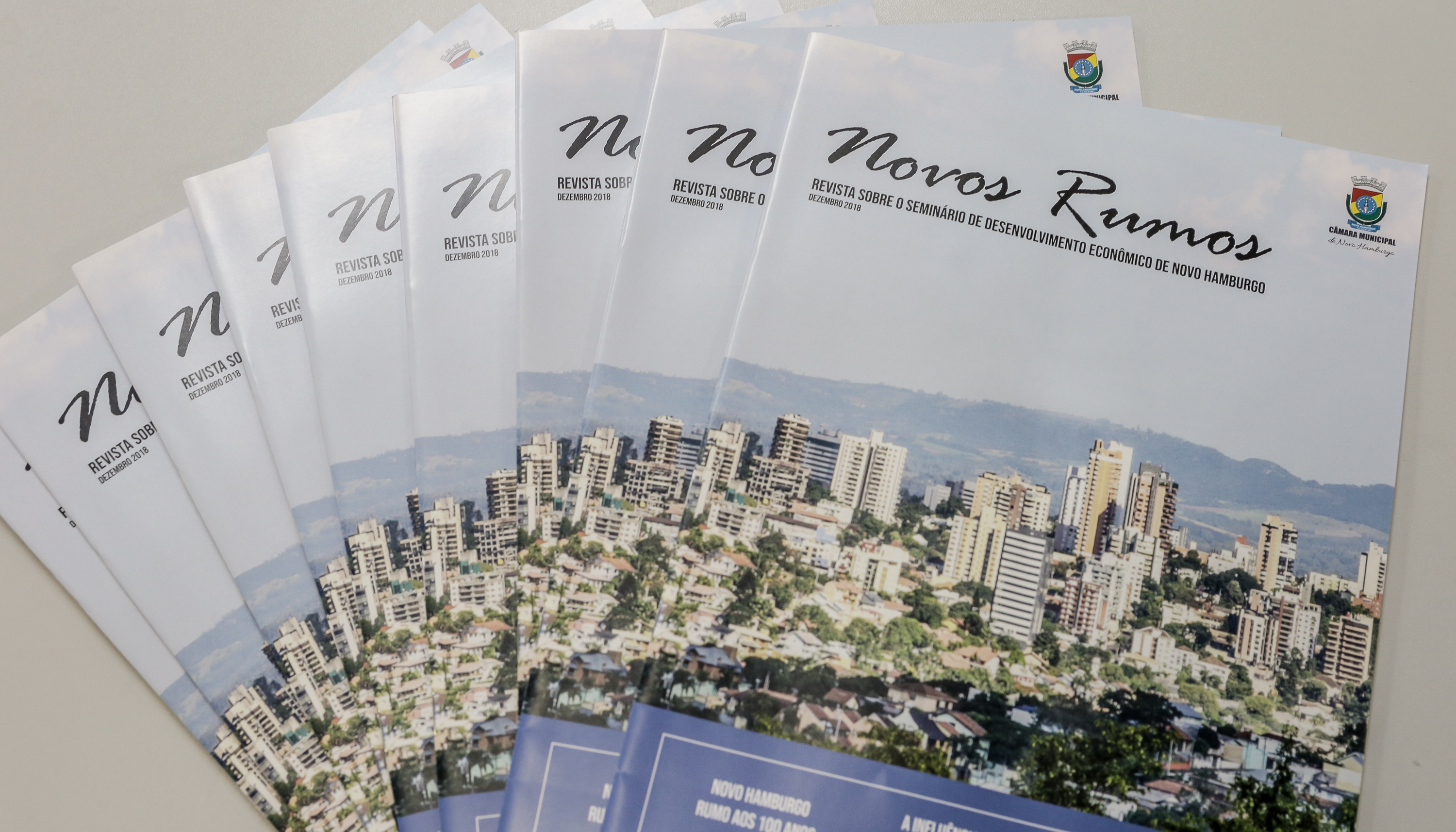 Legislativo lança revista sobre seminário de desenvolvimento econômico